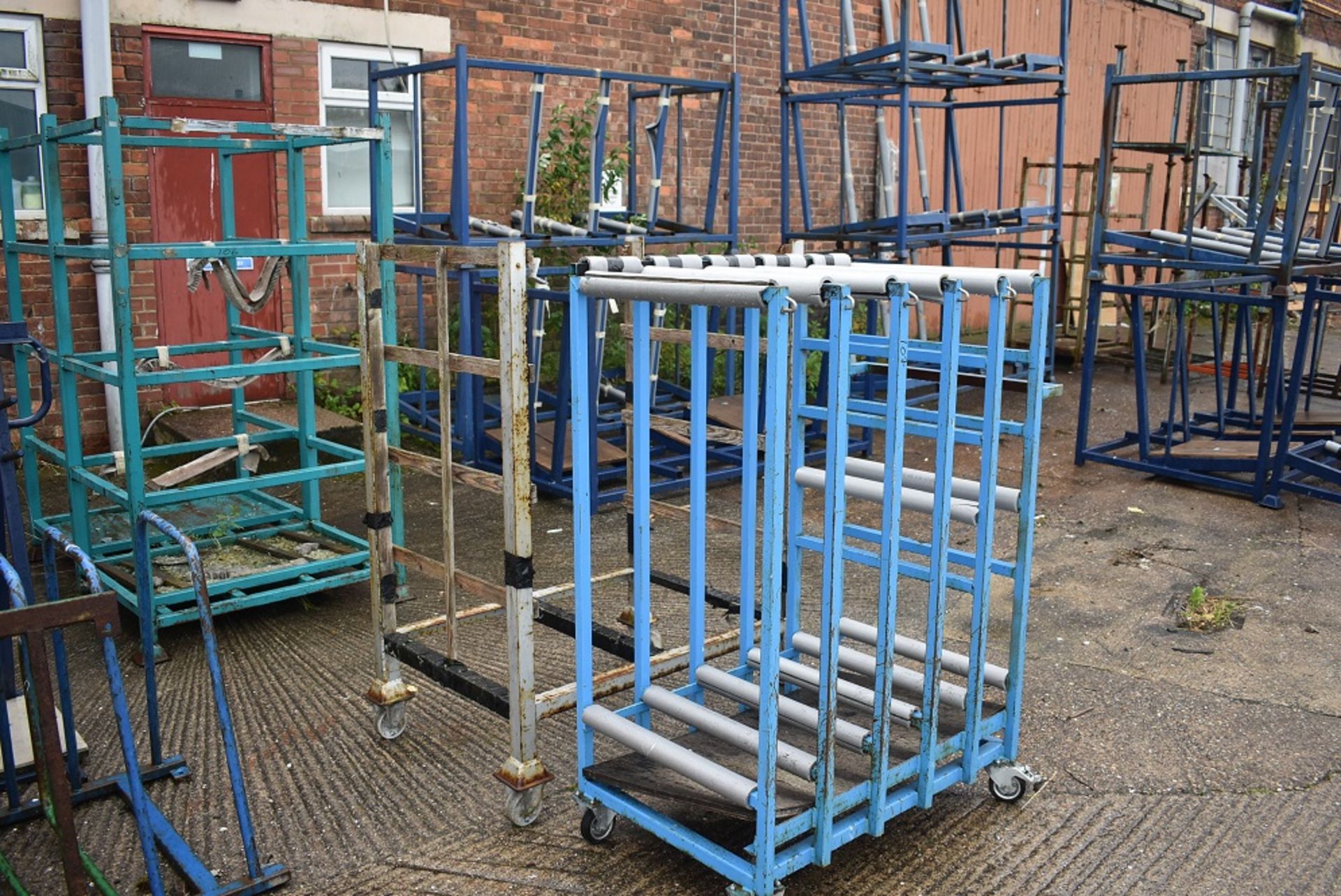 2 X 1MTR MOBILE GLASS RACKS