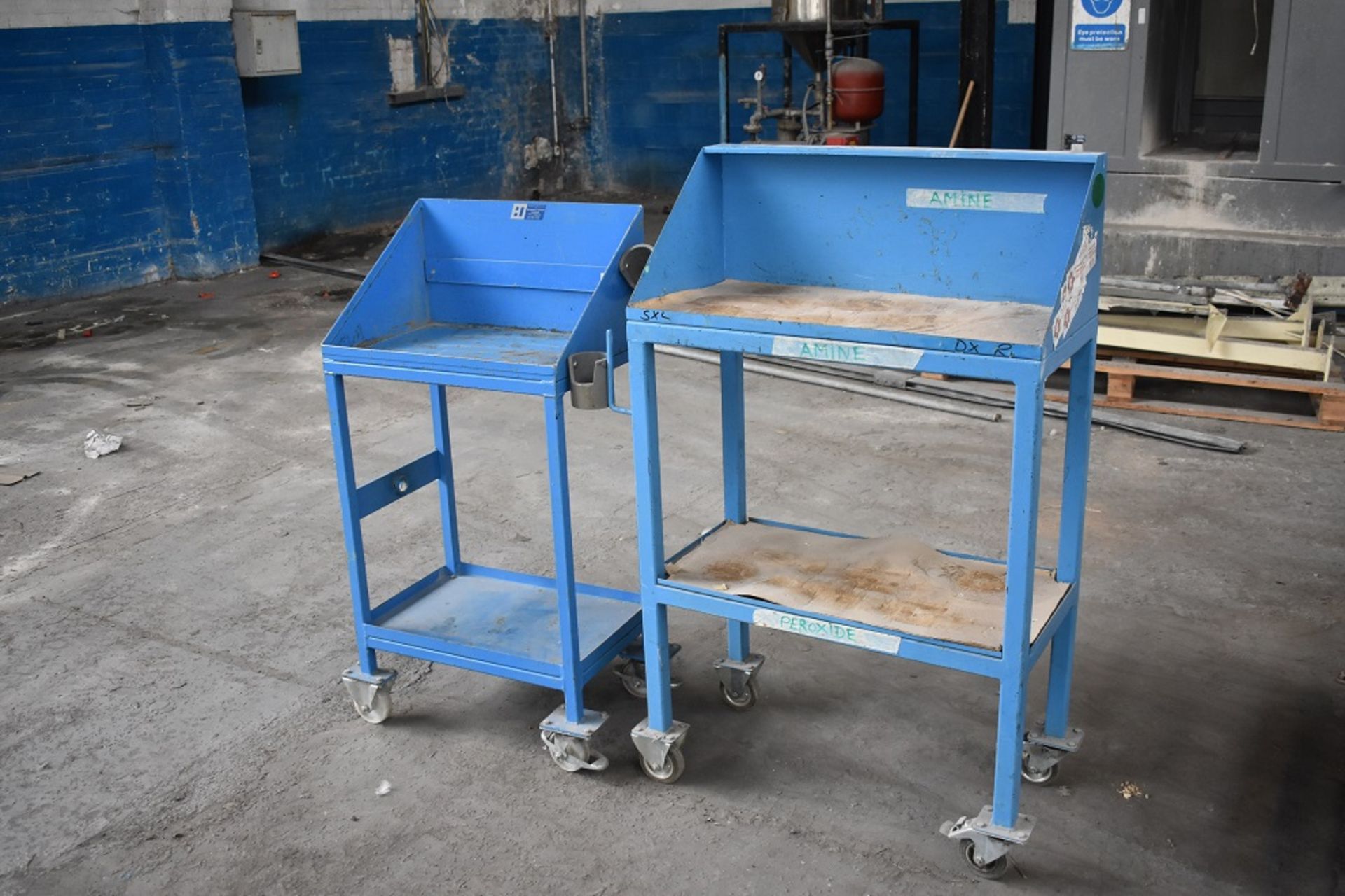 2 X METAL MOBILE WORK STATIONS