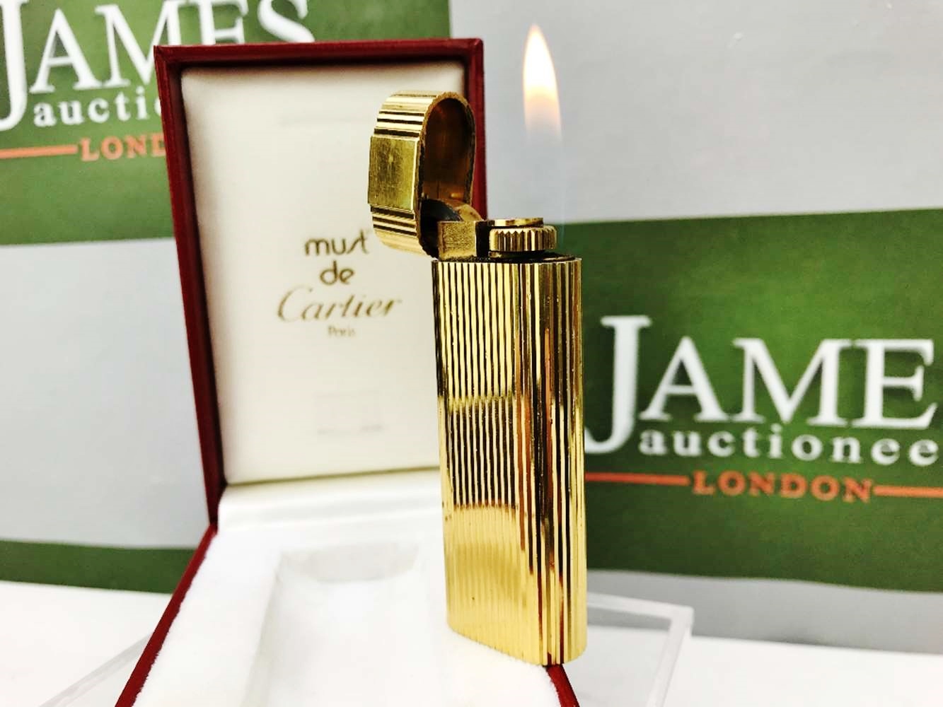 Cartier 18 Carat Gold Plated Working Lighter With Original Box - Image 4 of 4