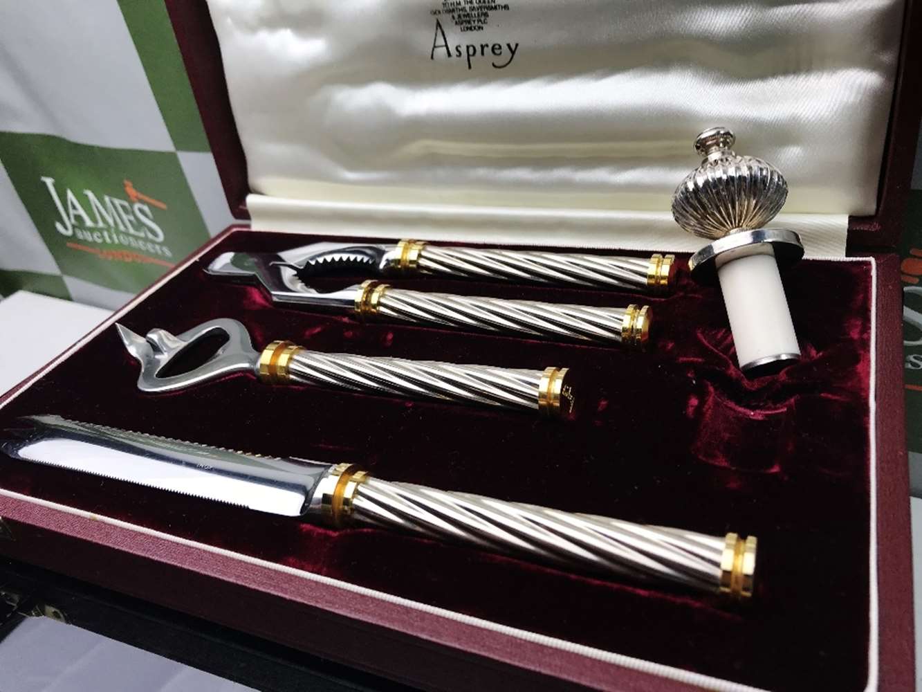 Asprey Silver 4 Piece Set: Bottle Opener, Nut Cracker, Knife and Bottle Stopper - Image 2 of 4