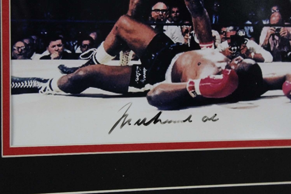 Muhammad Ali vs Sonny Liston Signed Boxing Montage - Image 4 of 5