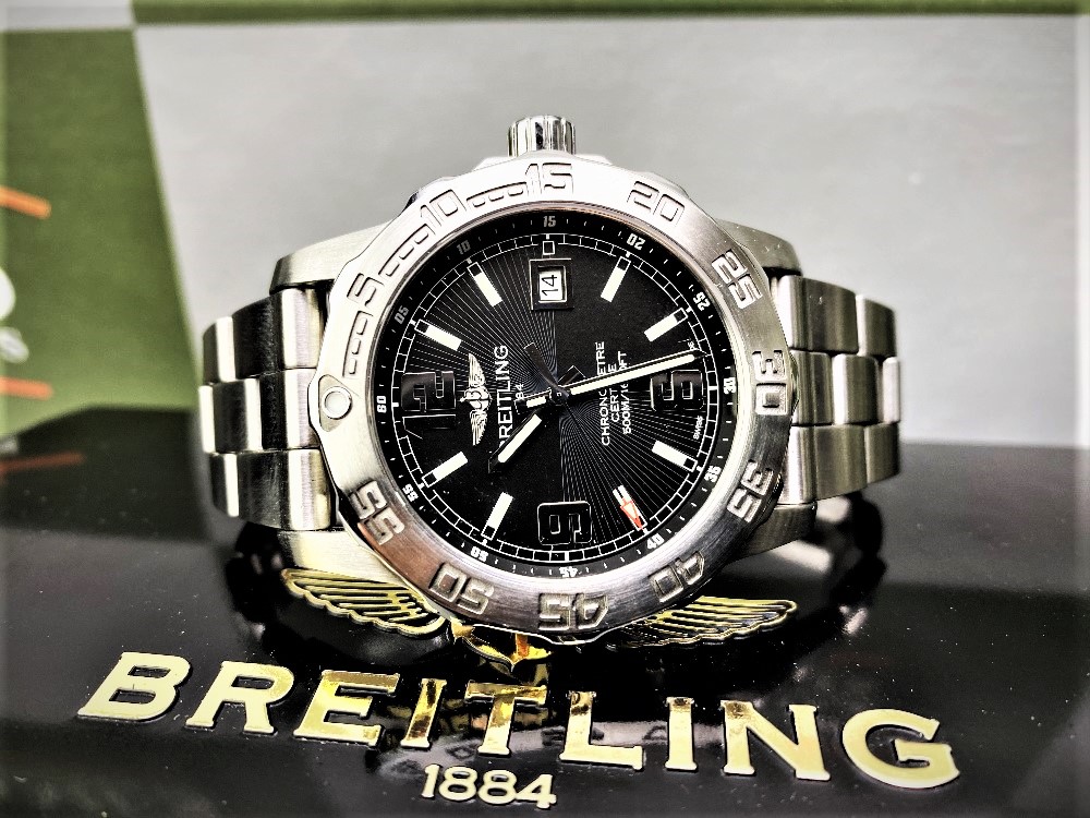 Breitling Colt 44 Chronometer Quartz 42.5mm-Ref A74387. - Image 7 of 12