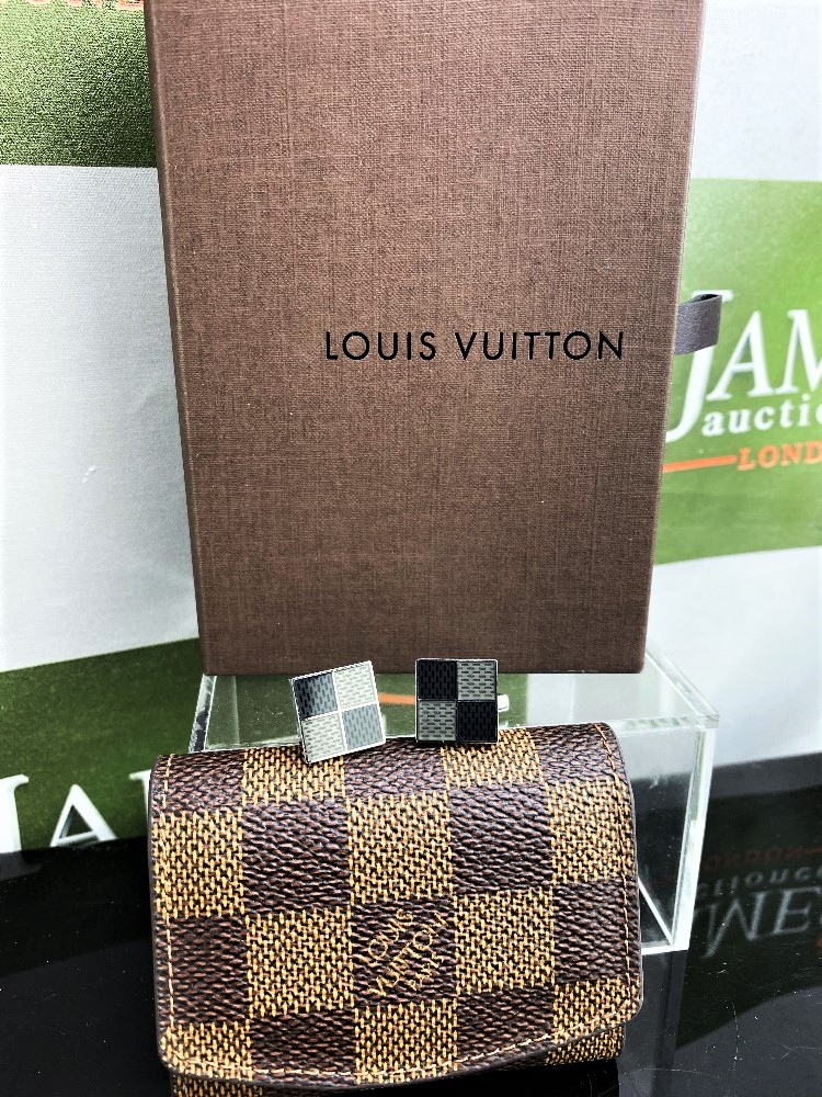 Louis Vuitton Cufflinks 925 Silver Gold Plated / Brown Damier Pouch. - Image 5 of 6