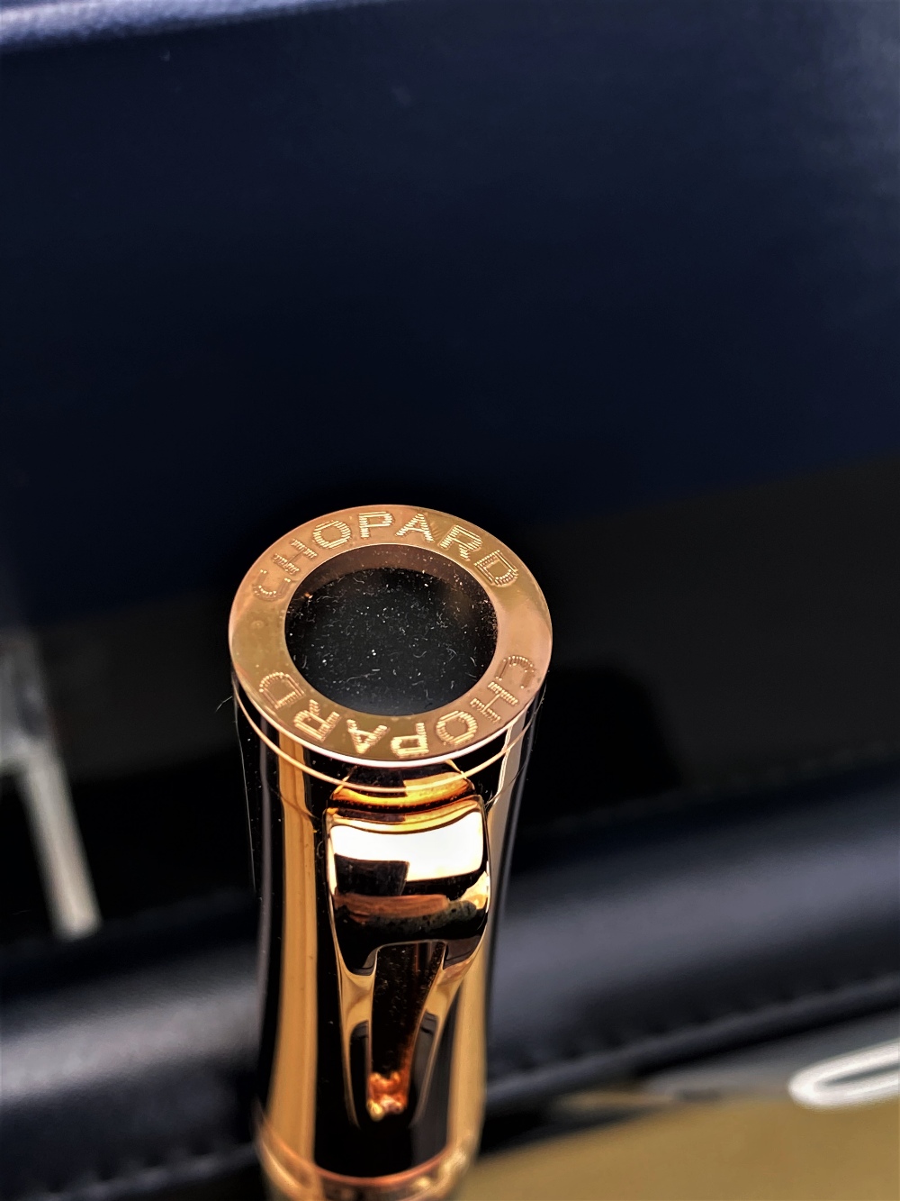 Chopard Classic Racing Rose Gold Rollerball Pen -Rubber Tyre Grip 95013-0176 - Image 6 of 9