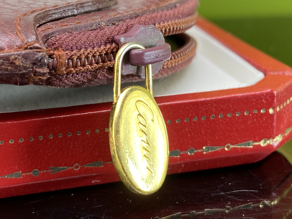 Cartier Coin Purse in Bordeaux Leather, Logo Embossed. - Image 3 of 5