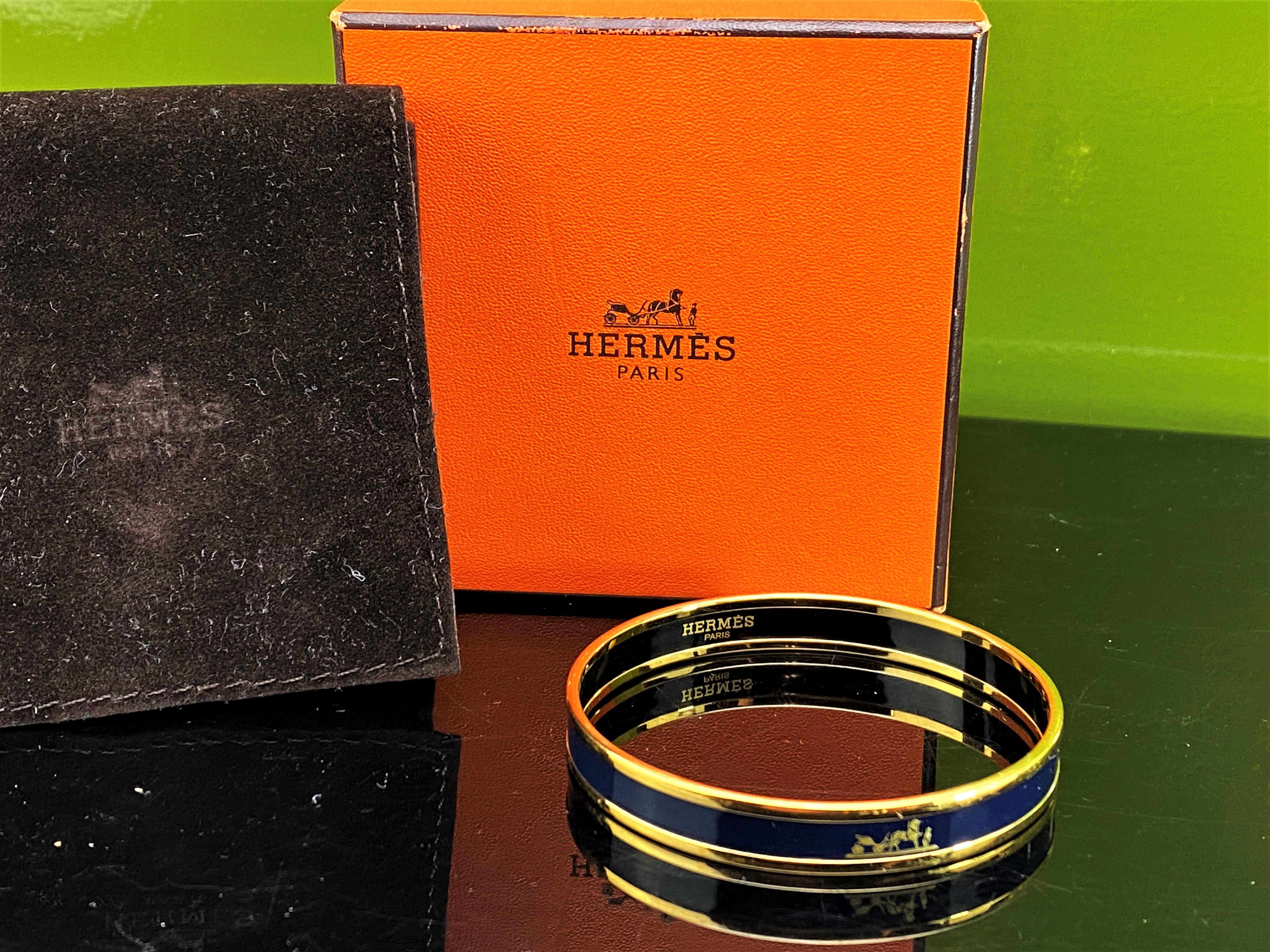 Hermes- Paris - Enamelled Navy Gold Plated Bracelet - Image 3 of 3