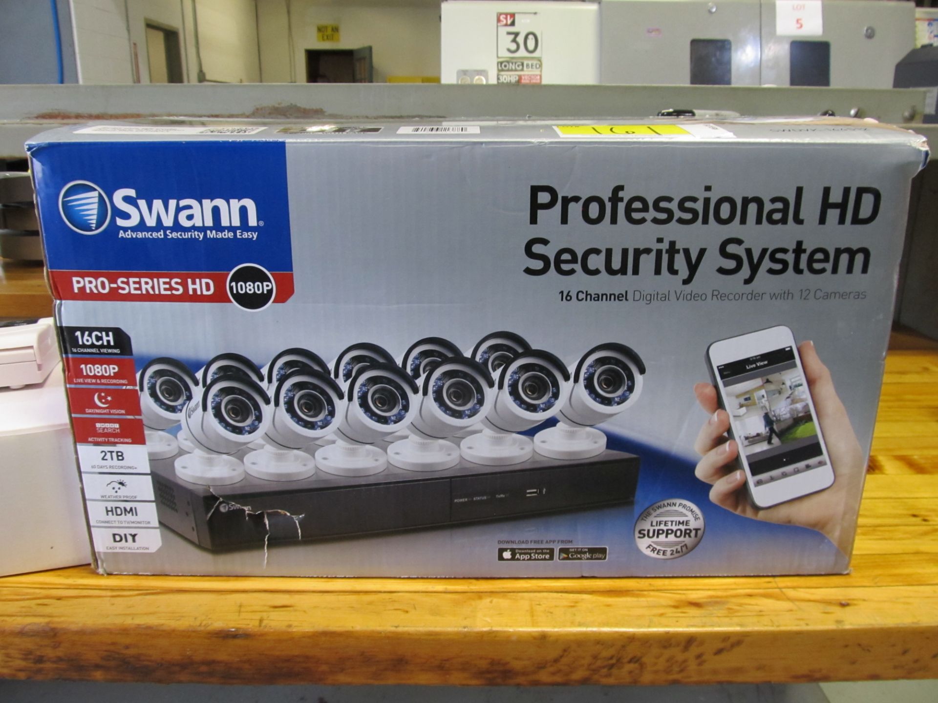 Swann HD Security Camera Kit w/ 12 Cameras - Image 5 of 5
