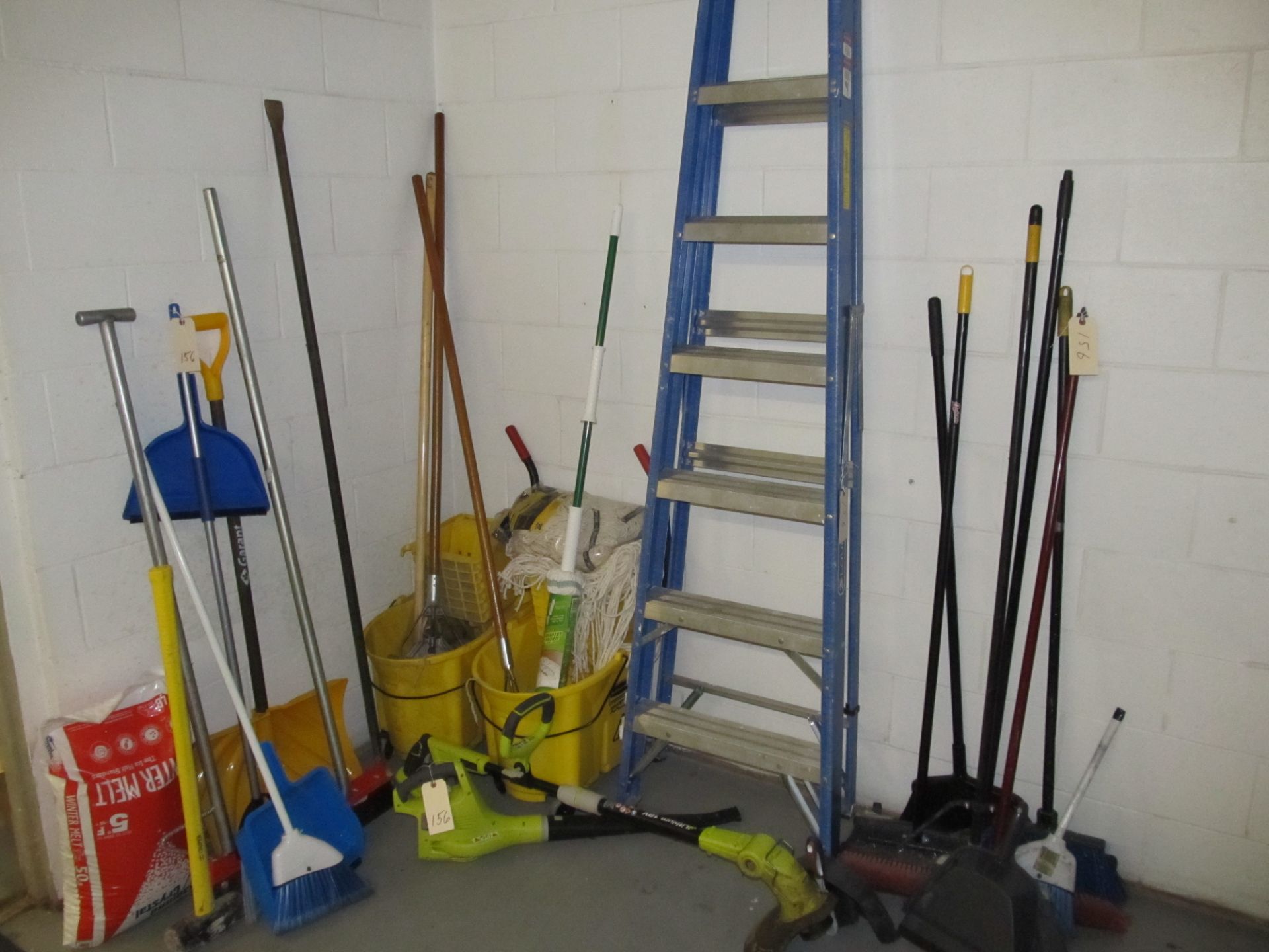 Large Lot - Misc. Maintenance Equipment & Supplies
