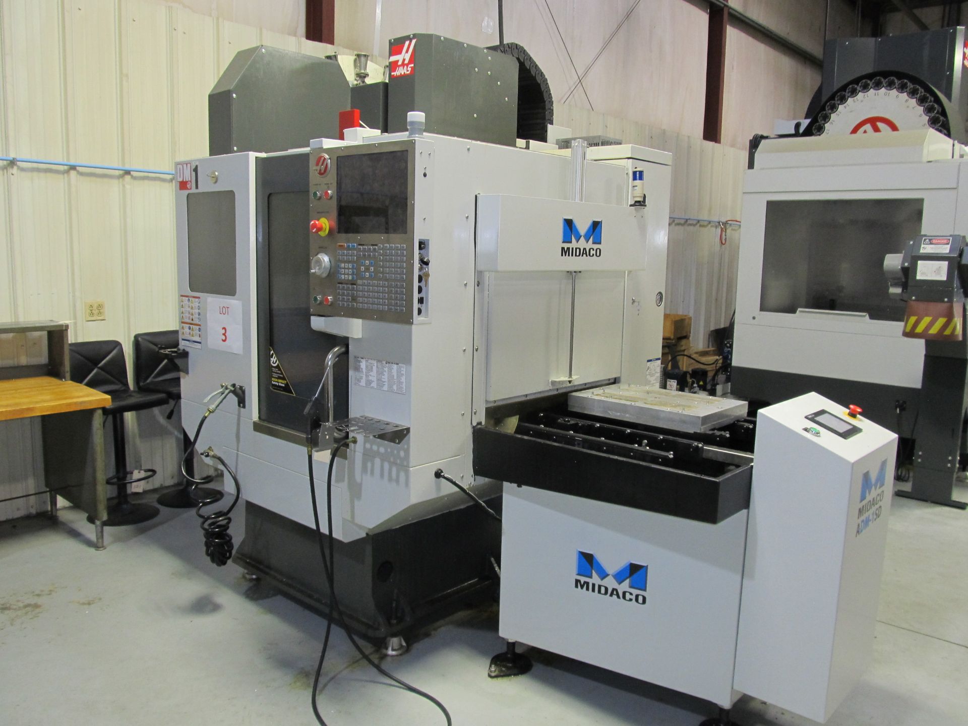 2016 HAAS DM-1 CNC W/ Midaco pallet shuttle