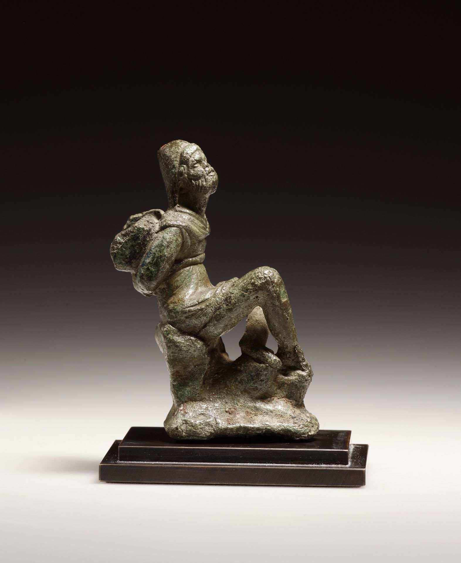 A Statuette of a Captive Barbarian - Bild 4 aus 4