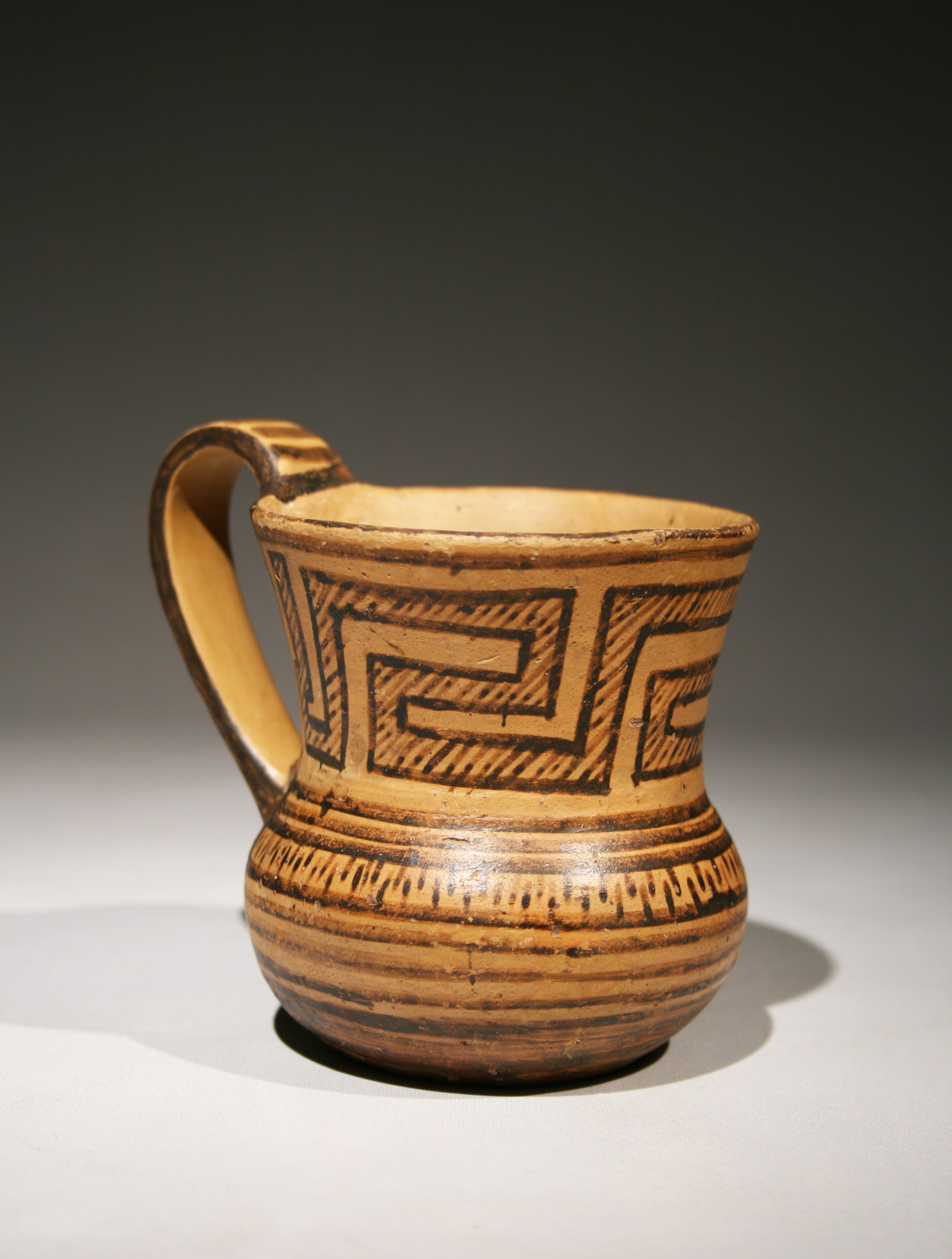 An Attic Late Geometric Cup