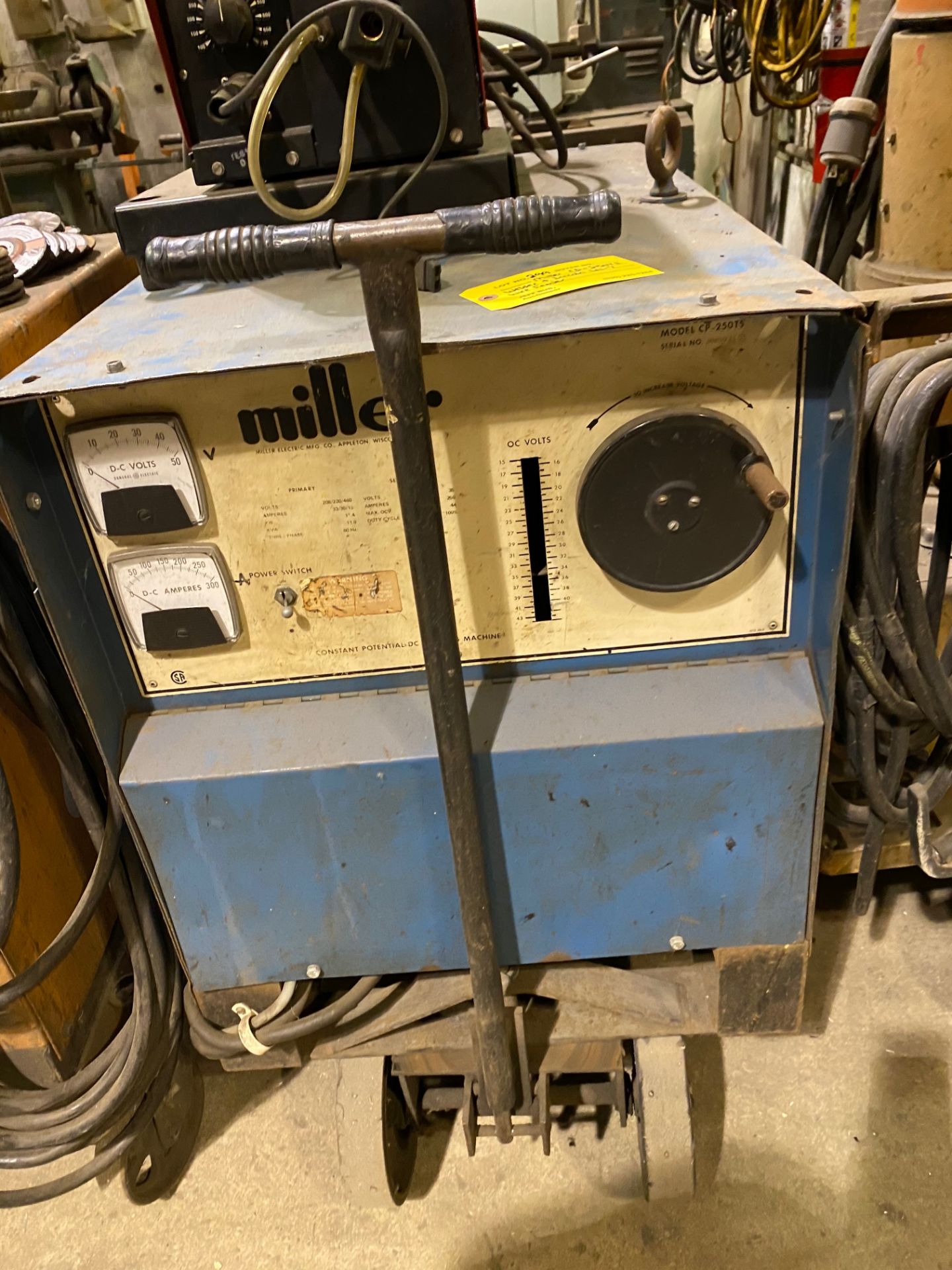 Miller CP-250TS Welder with Lincoln LN-7 Wire Feeder