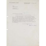 Adorno, Theodor W. Maschinengeschriebener Brief mit eigenhändiger Unterschrift an Georg Eichinger in