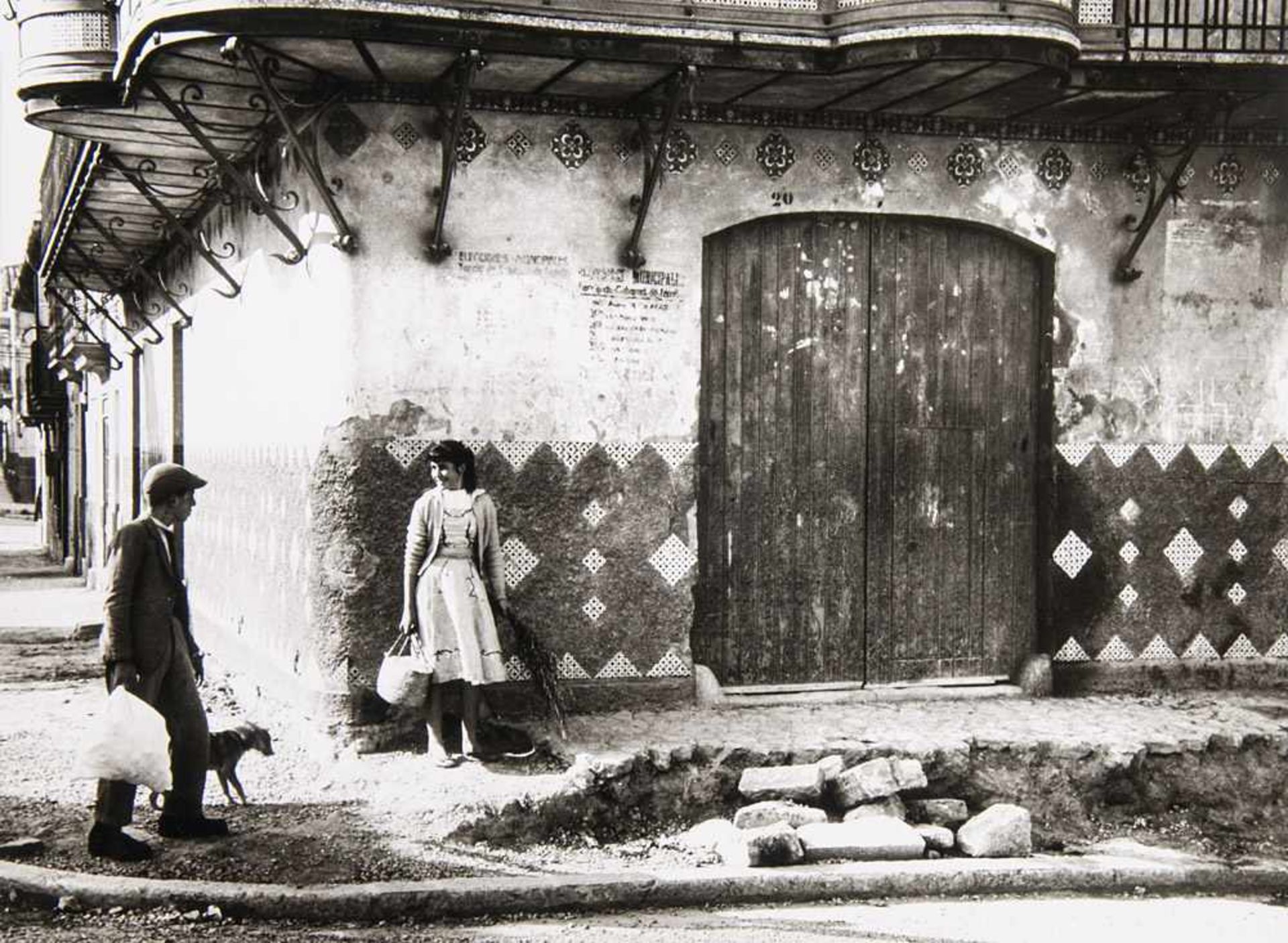 Büse, Gisela. (1923 - 2007, Dortmund). Sammlung von 20 OPhotographien der Künstlerin. 1950er-70er