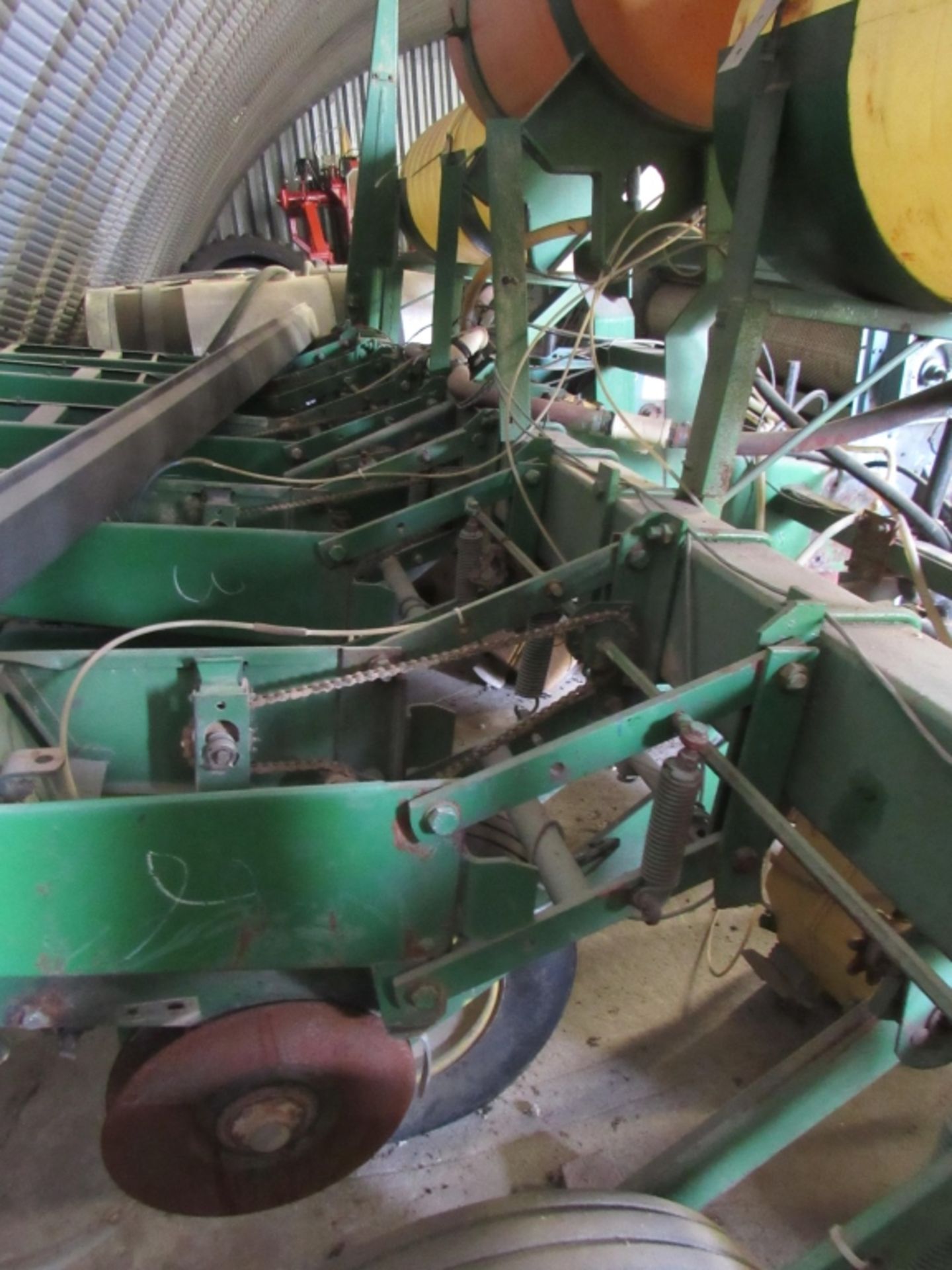 7000 6 Row John Deere Planter Dry Fertilizer Tanks - Image 6 of 9