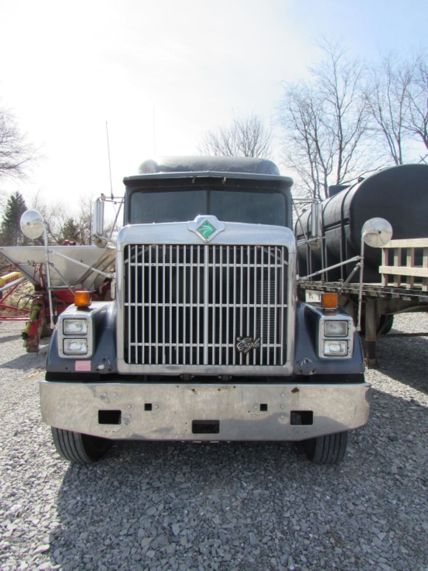 1998 International 9300 Eagle Pro Sleeper 60" - Image 30 of 35