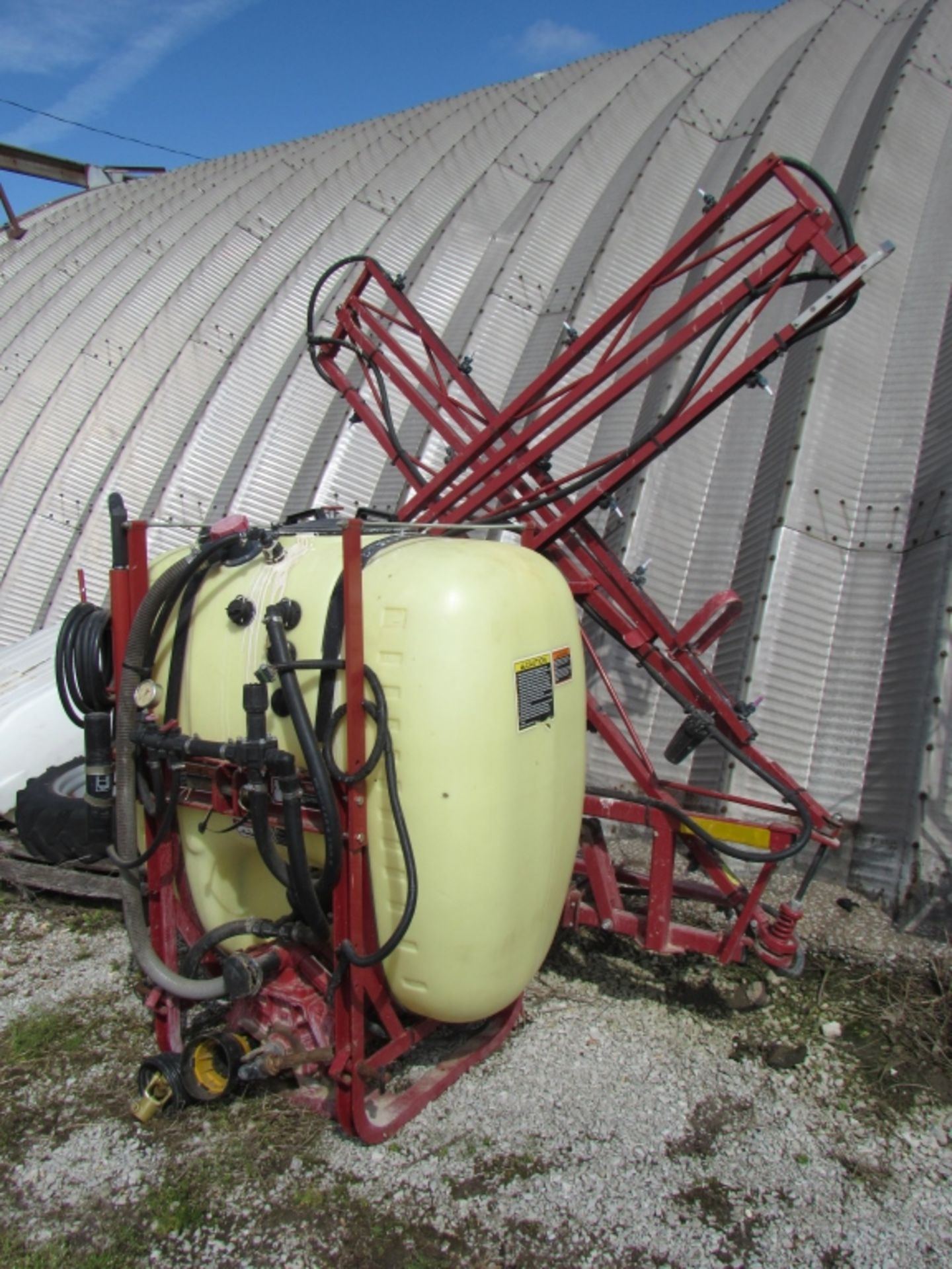 Hardi N155 Sprayer 30 Ft Booms, 3Pt Hitch - Image 5 of 8