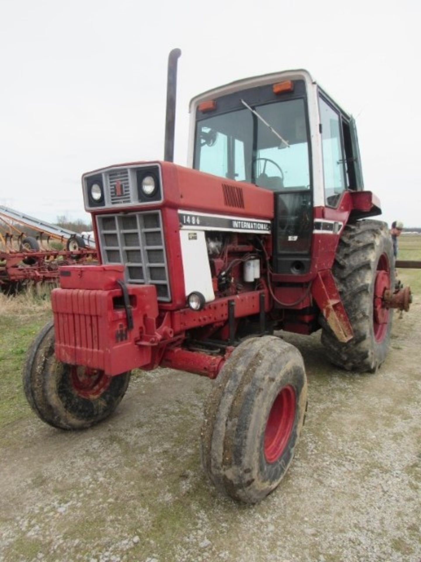 1977 1486 International w /Duals 2 Hydraulic Outlets