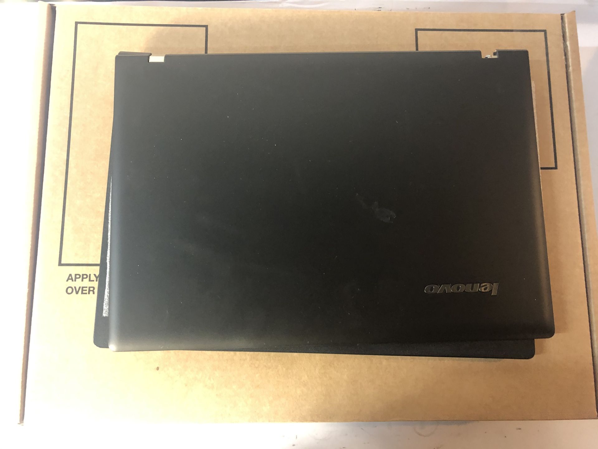 Lenovo E31 Laptop | Intel Core i3-5005U 2.00GHz - Image 3 of 6