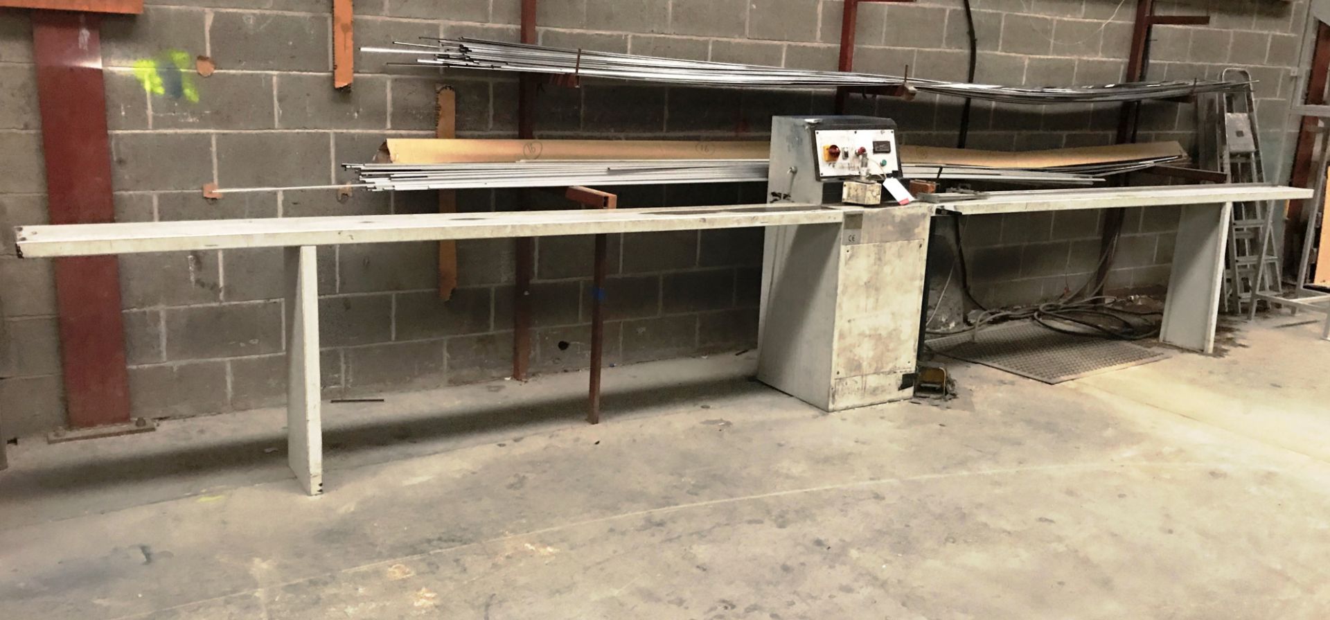 Thermoseal Manual Saw | YOM: 2002