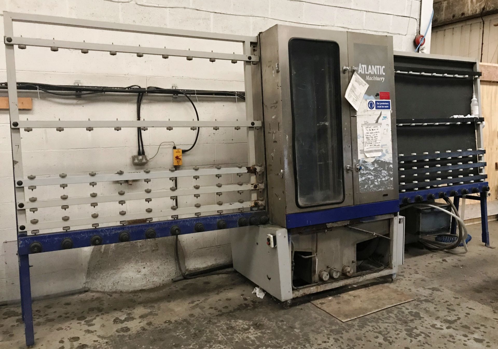 Atlantic Machinery Glass Washing Machine | YOM: 1999