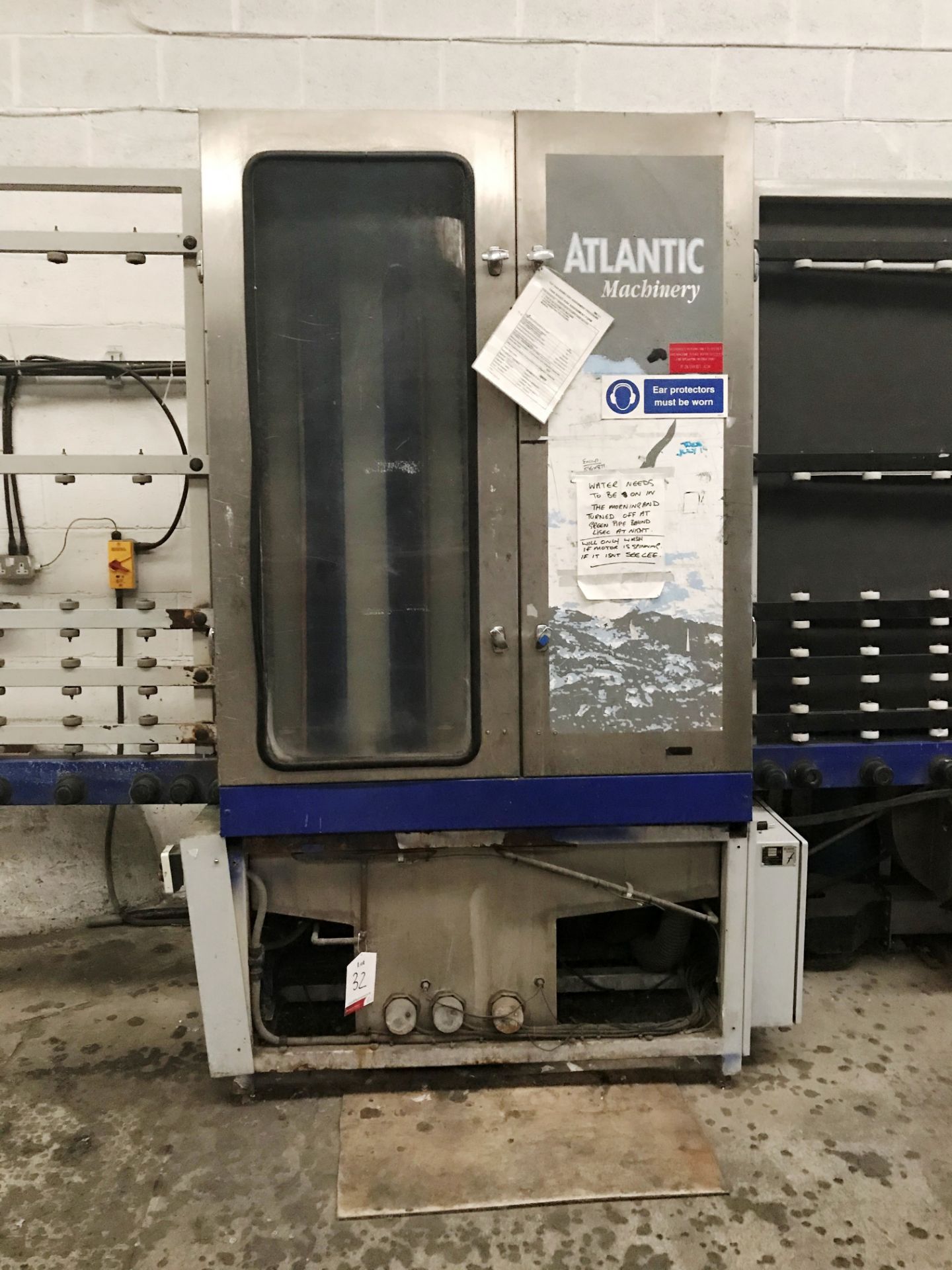 Atlantic Machinery Glass Washing Machine | YOM: 1999 - Image 2 of 8