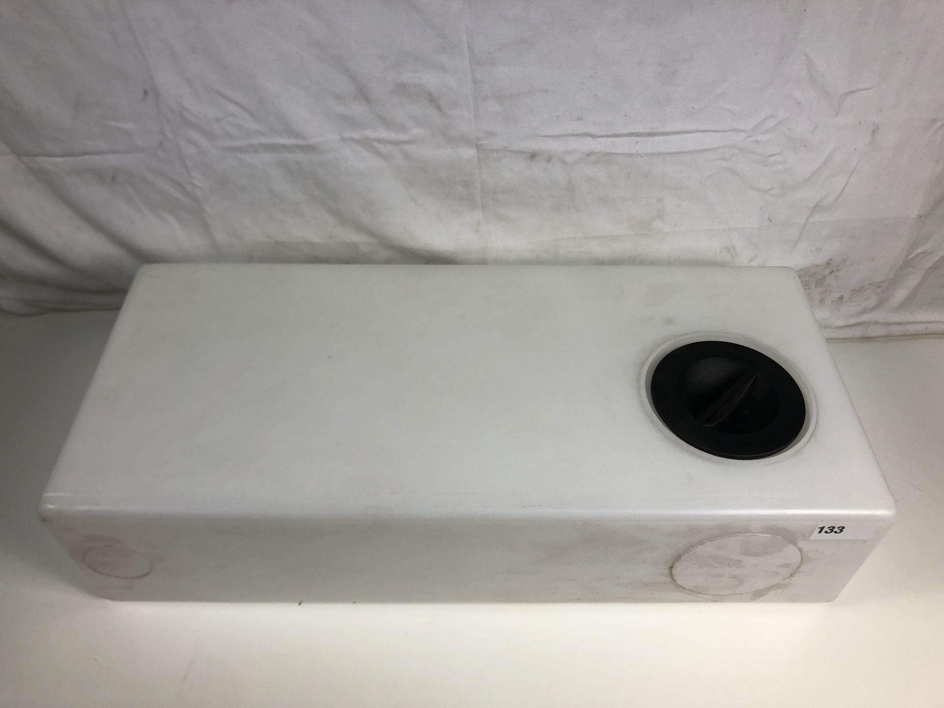 30 Litre Natural flat tank 5" lid