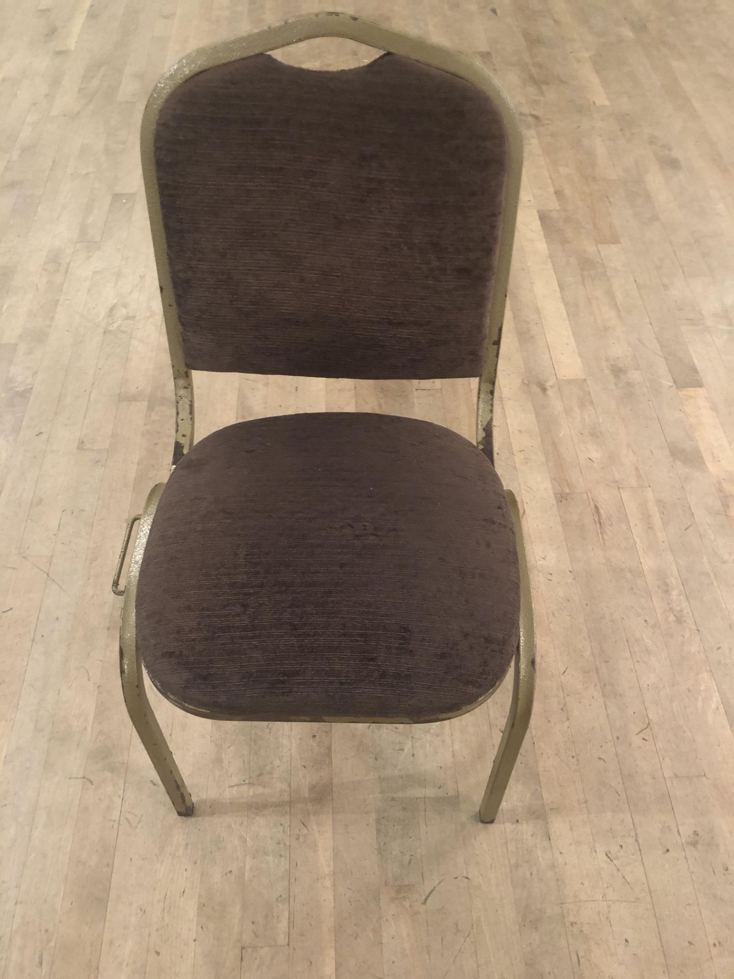 32 x Fabric Banquet Chairs in Brown - Image 2 of 4