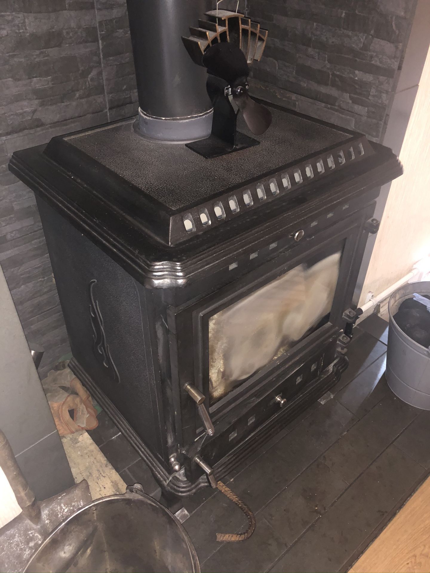 Cast Iron Log Burner | FLUE NOT INCLUDED - Image 3 of 5