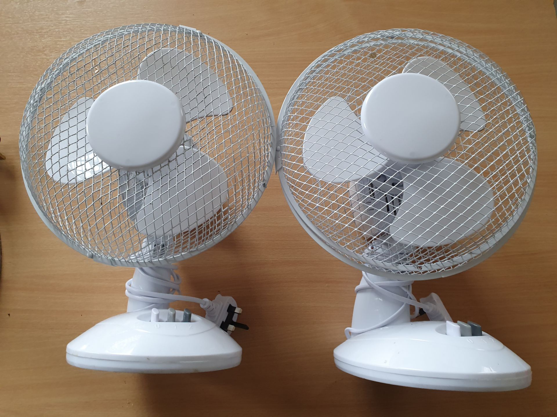 3 x Various Oscillating Electric Fans - Image 3 of 4