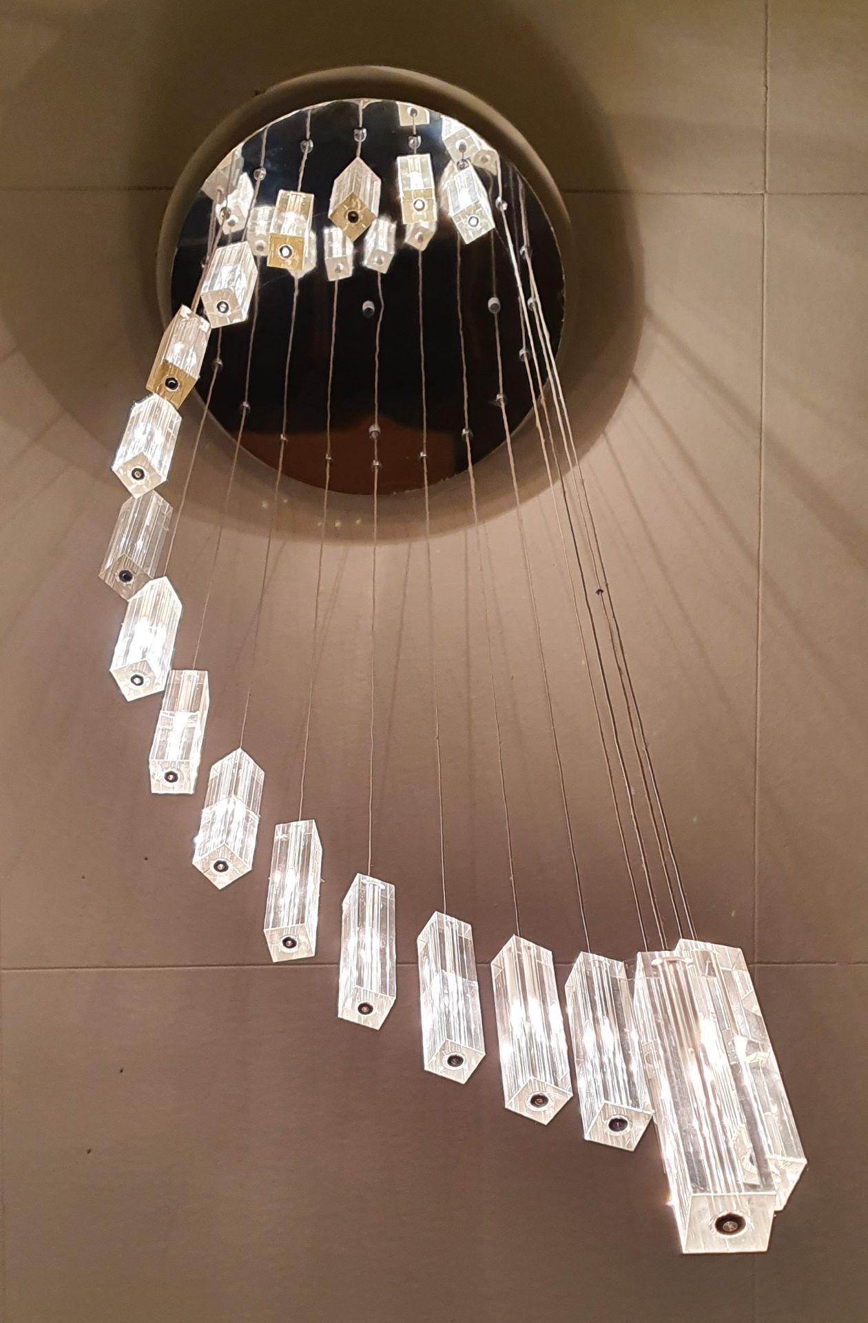 7 x Hanging Modern Chandeliers - Image 3 of 5