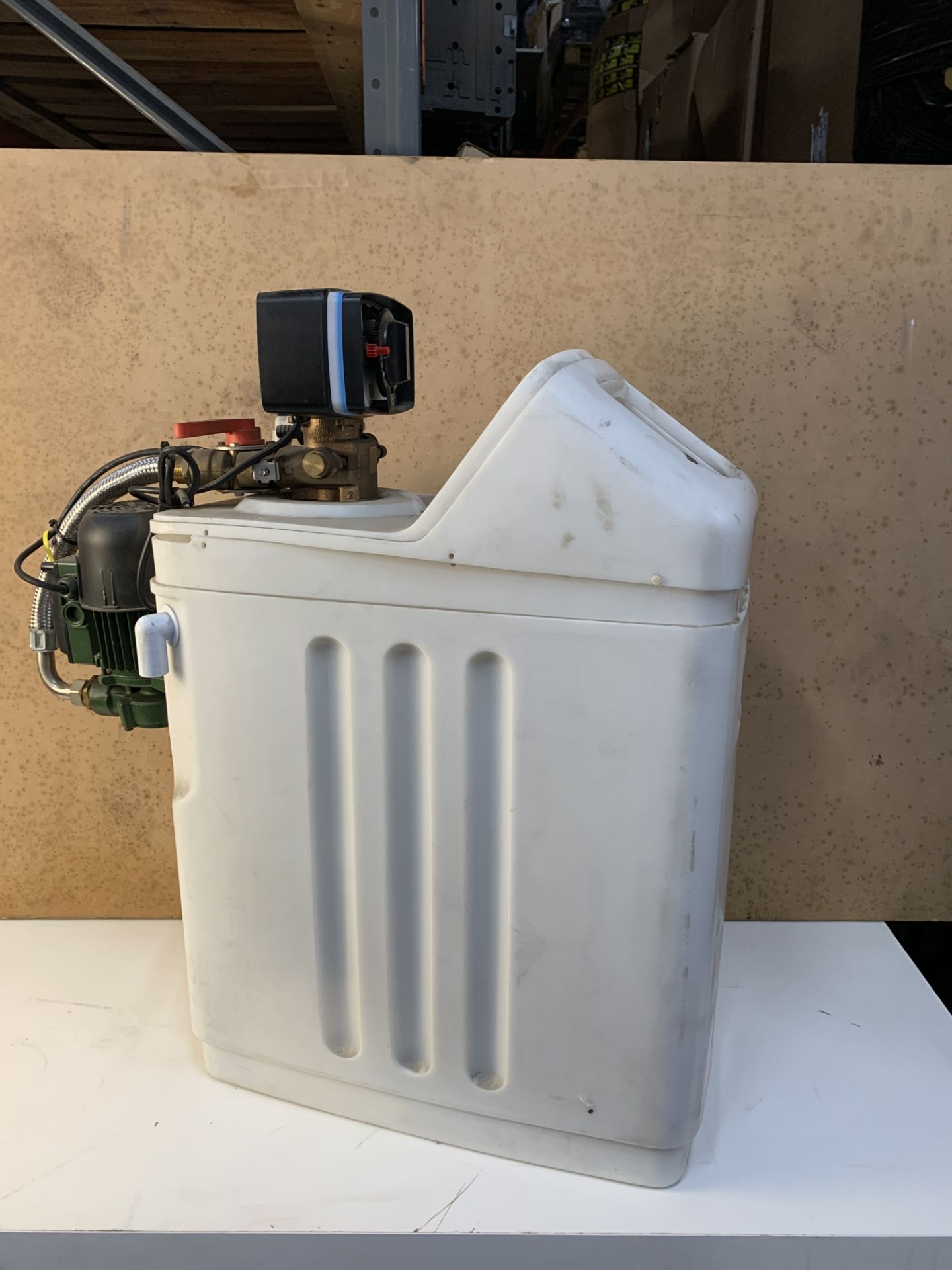 Regenerated Water Softener 240V | Fast Cycle Valve | HW/3000 - Image 3 of 3