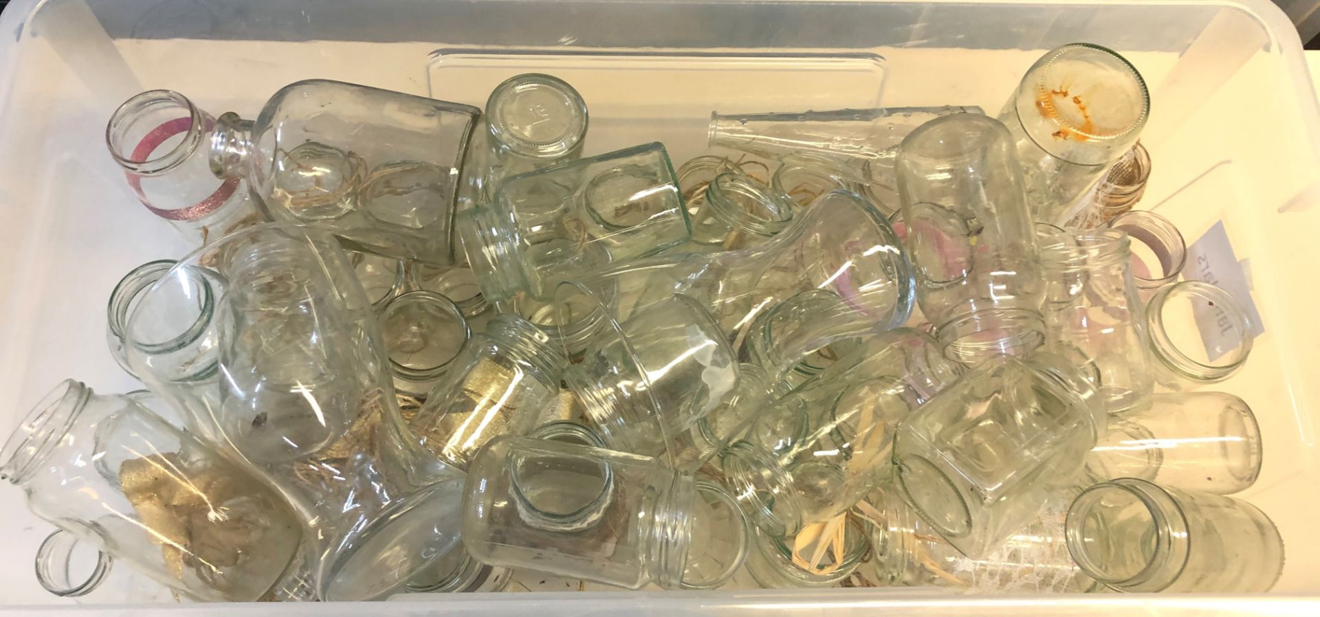 60 pieces of various Glassware. See photos - Image 2 of 3