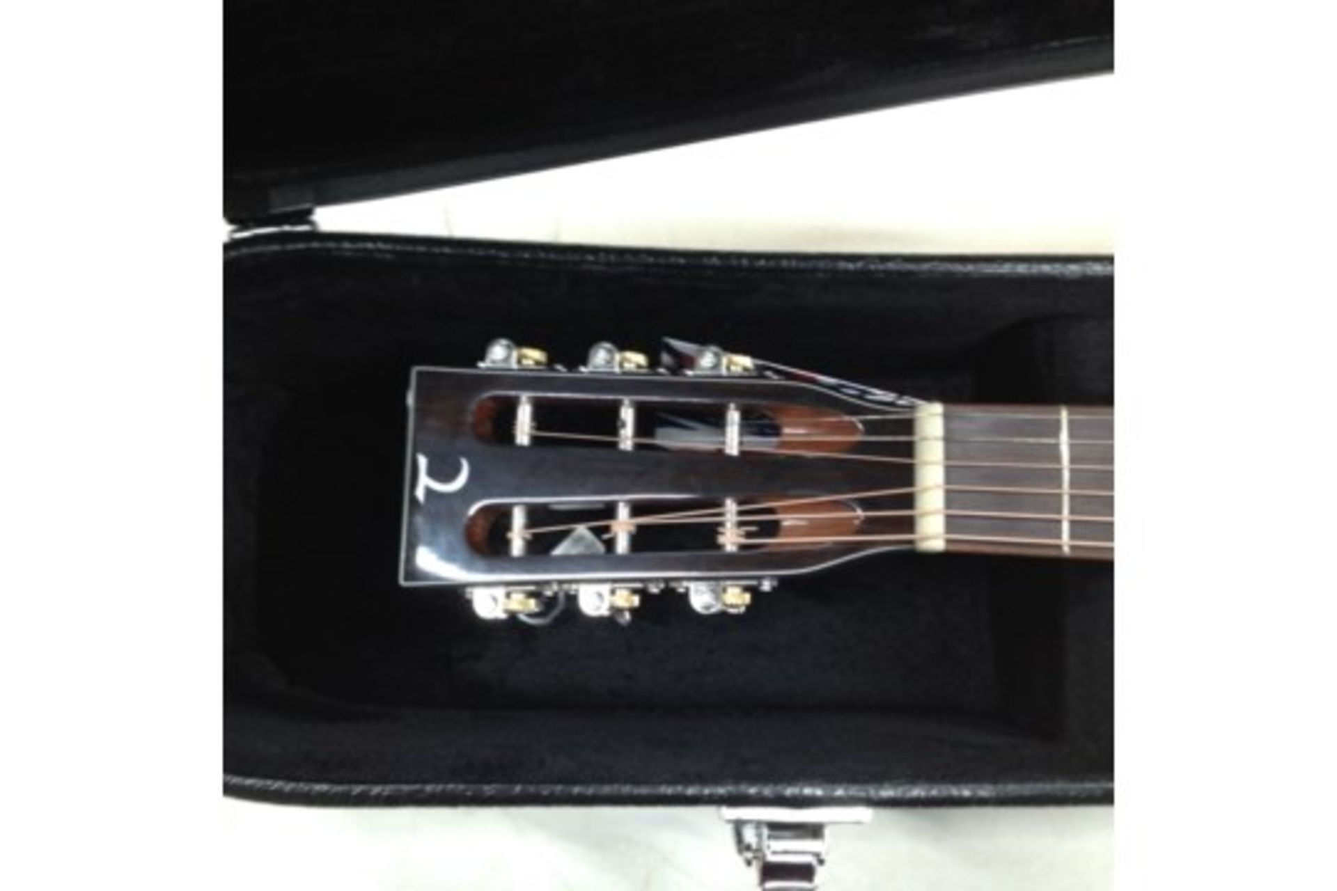 Tanglewood Exotic Parlour Acoustic Guitar w/hard case | RRP £349 - Image 4 of 4