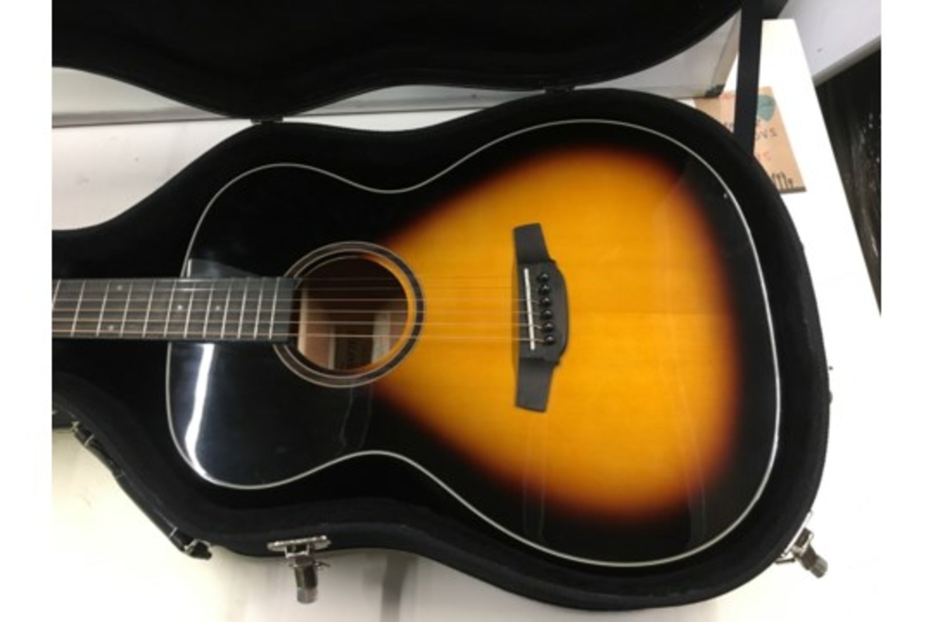 Crafter HT270VS Acoustic Guitar w/hard case | RRP £195 - Image 2 of 3