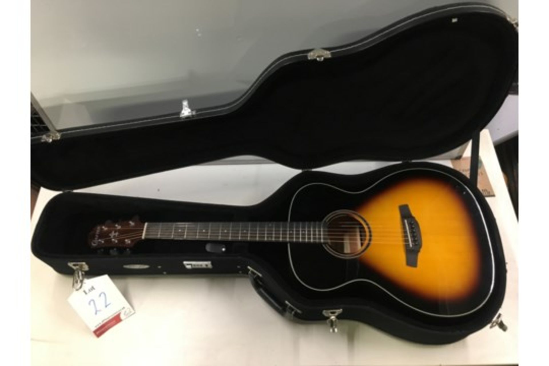 Crafter HT270VS Acoustic Guitar w/hard case | RRP £195