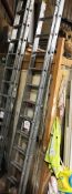 2 Section Extendable Ladder - 11 Rungs Per Sec