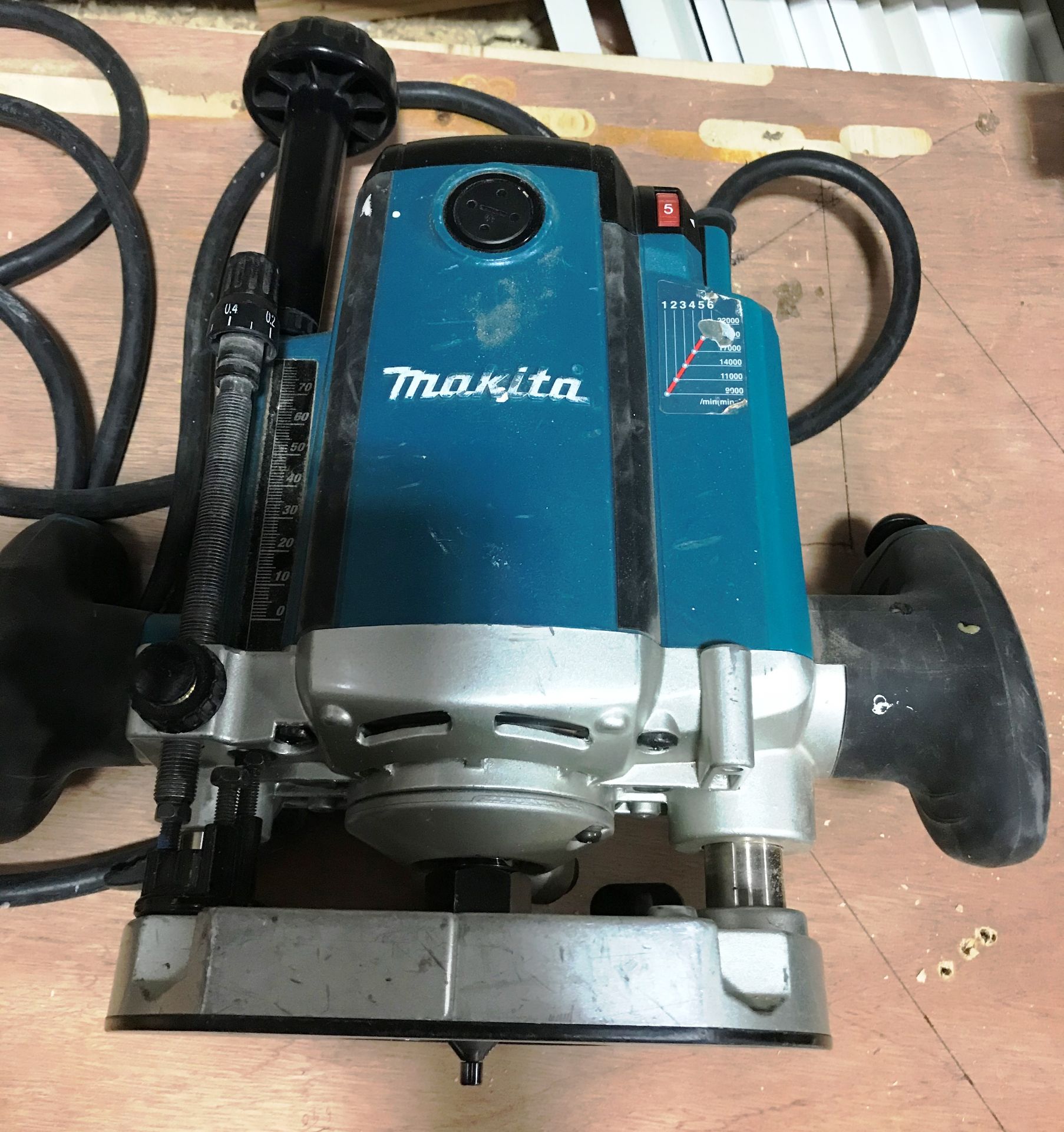 Makita RP2301FC Plunge Router | 240V | YOM: 2017 - Image 2 of 3