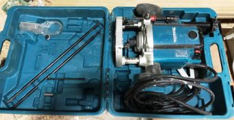 Makita Plunge Router w/ Case & Accessories | 240V