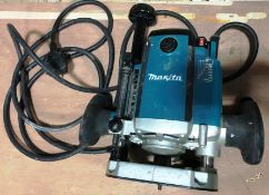 Makita RP2301FC Plunge Router | 240V | YOM: 2017