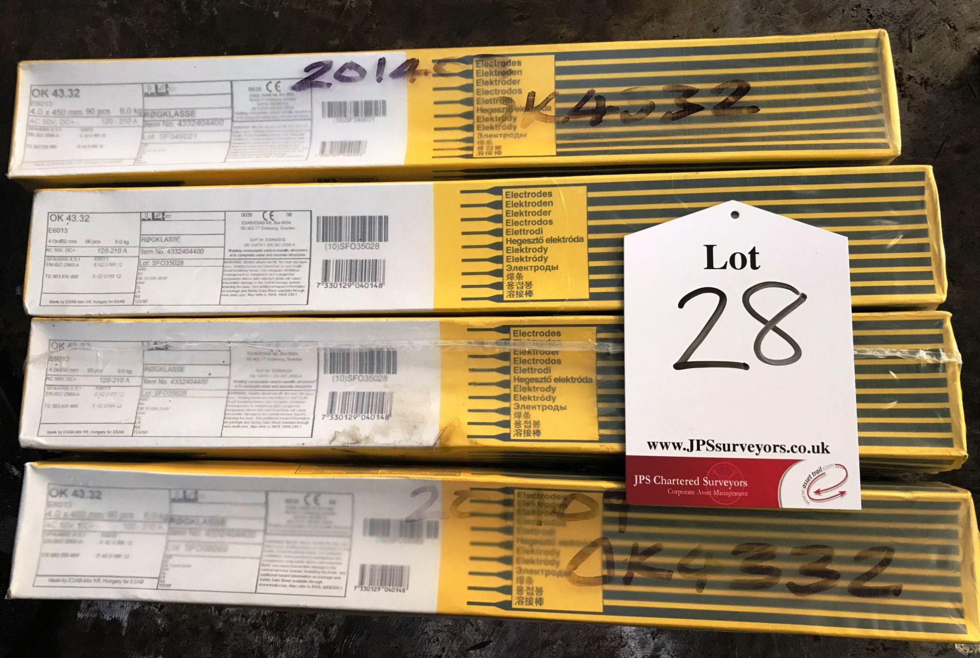 4 x ESAB OK 43.32 4.0 X 450mm Welding Rods | 90 PCS/ 6KG Per Pack