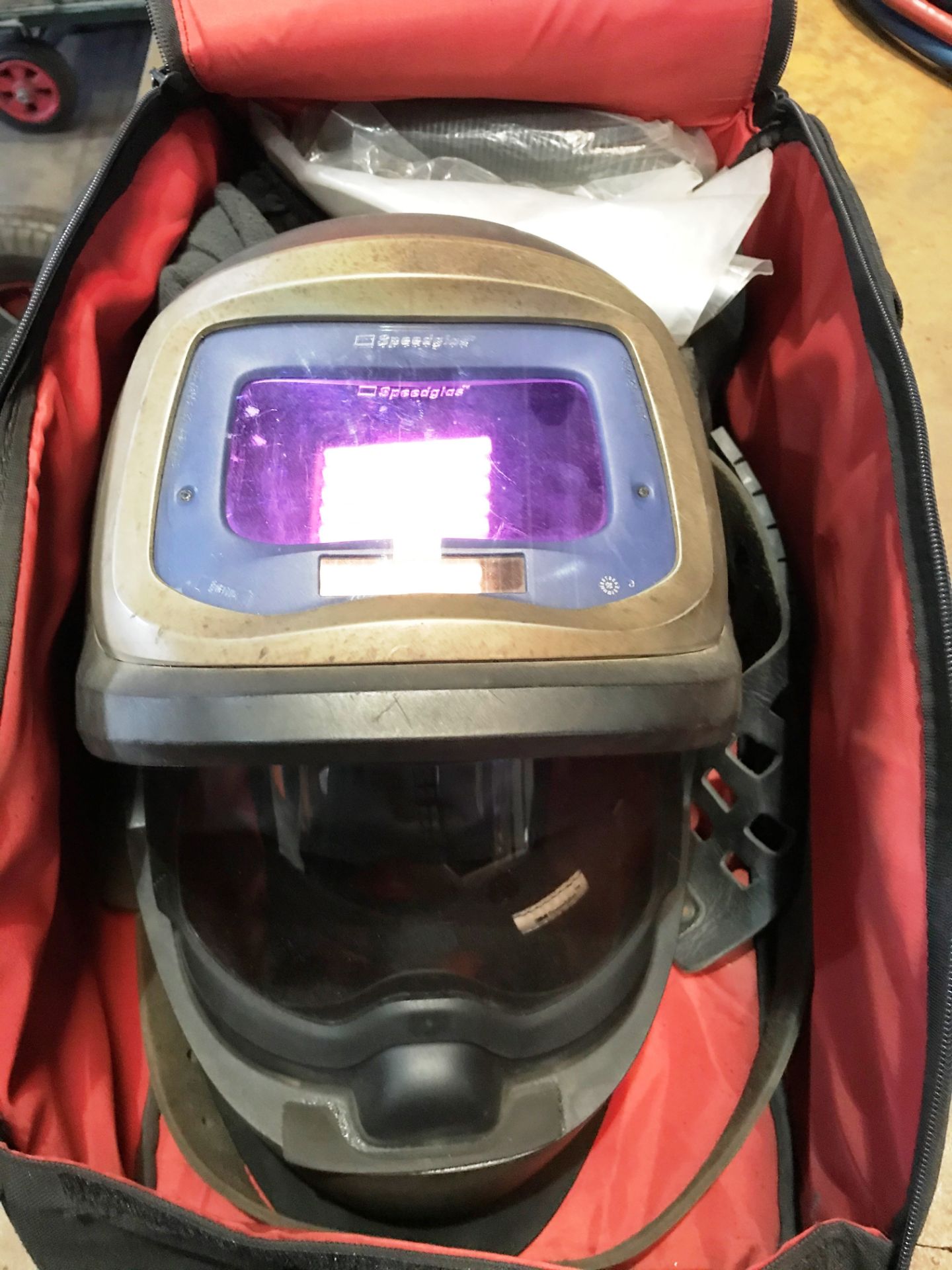 3M Speedglas Welding Helmet w/ Case - Image 2 of 3