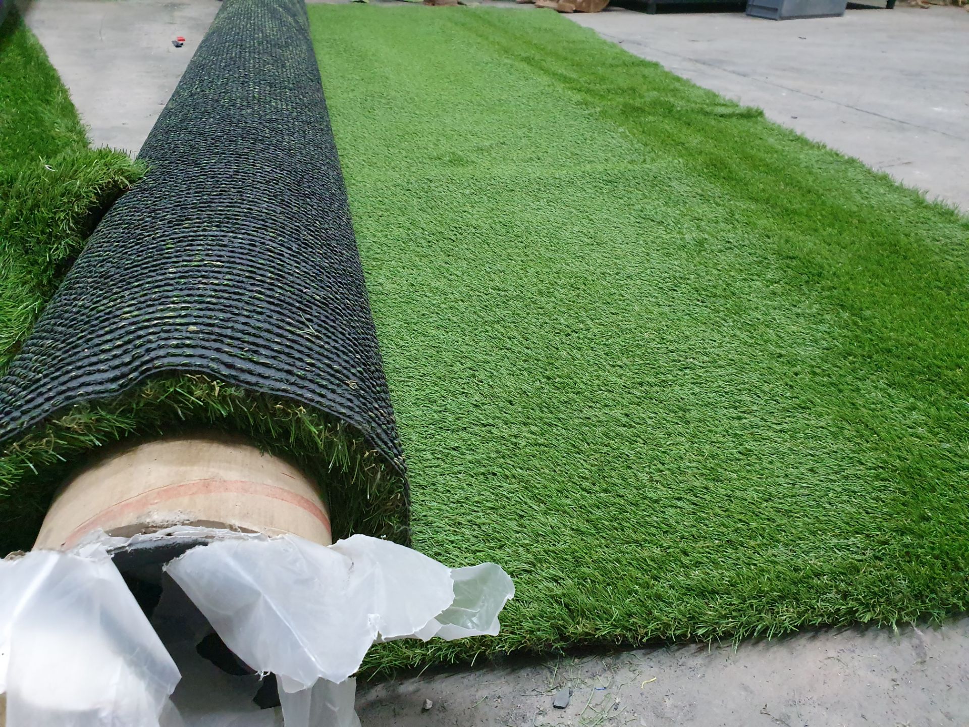 Roll of Green Artificial Grass | Approximate size: 4m x 4m