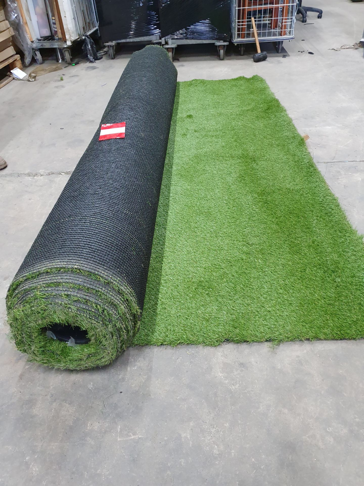 Roll of Green Artificial Grass | Approximate size: 3m x 8m