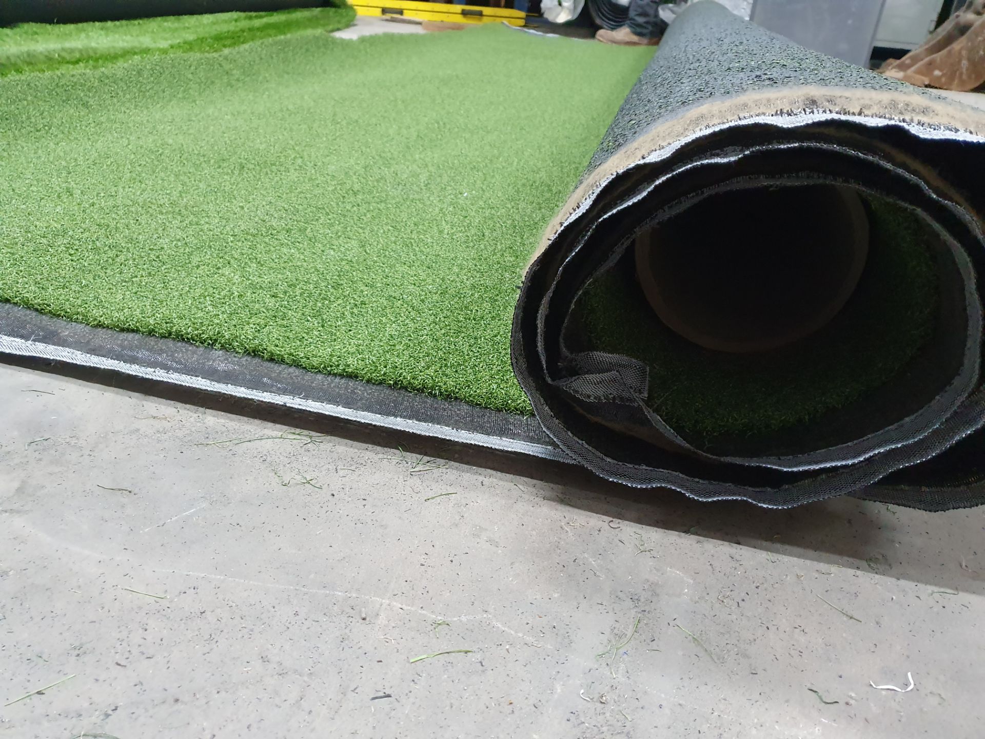 Roll of Green Artificial Grass | Approximate size: 4m x 4m