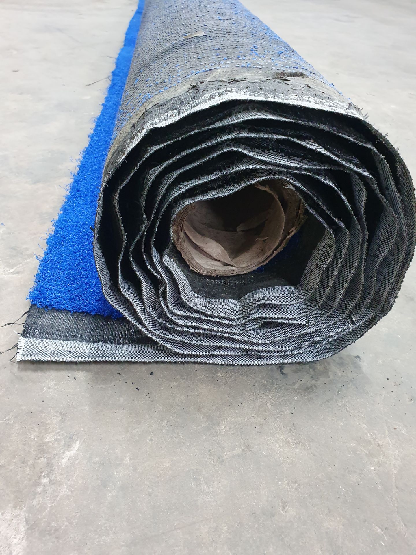 Roll of Blue Artificial Grass | Approximate size: 4m x 5m - Image 4 of 4