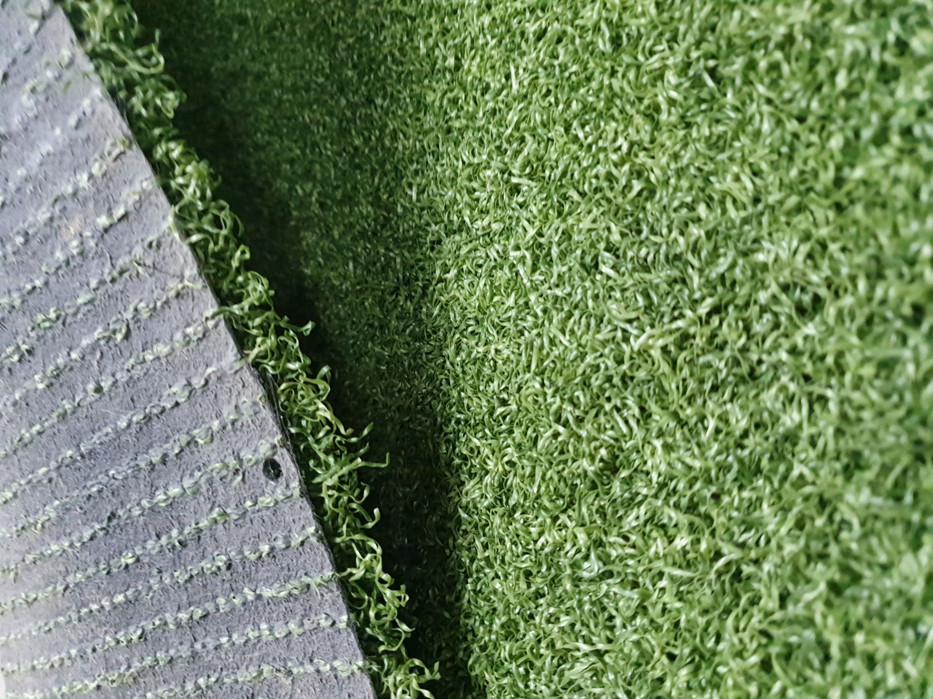 Roll of Green Artificial Grass | Approximate size: 4m x 4m - Image 2 of 2