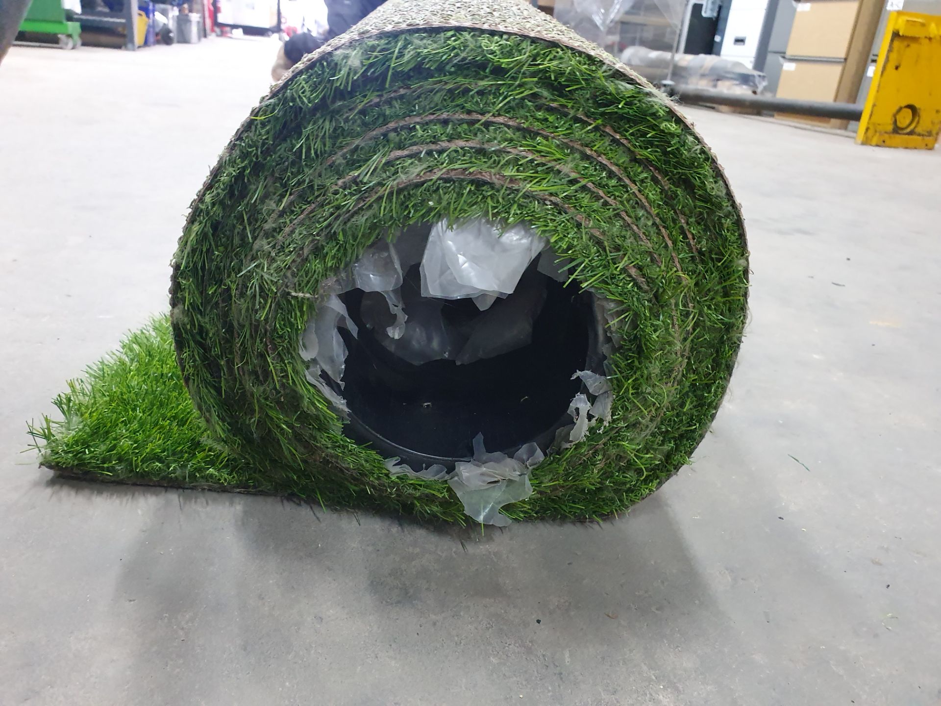 Roll of Green Artificial Grass | Approximate size: 4m x 4m - Image 2 of 4