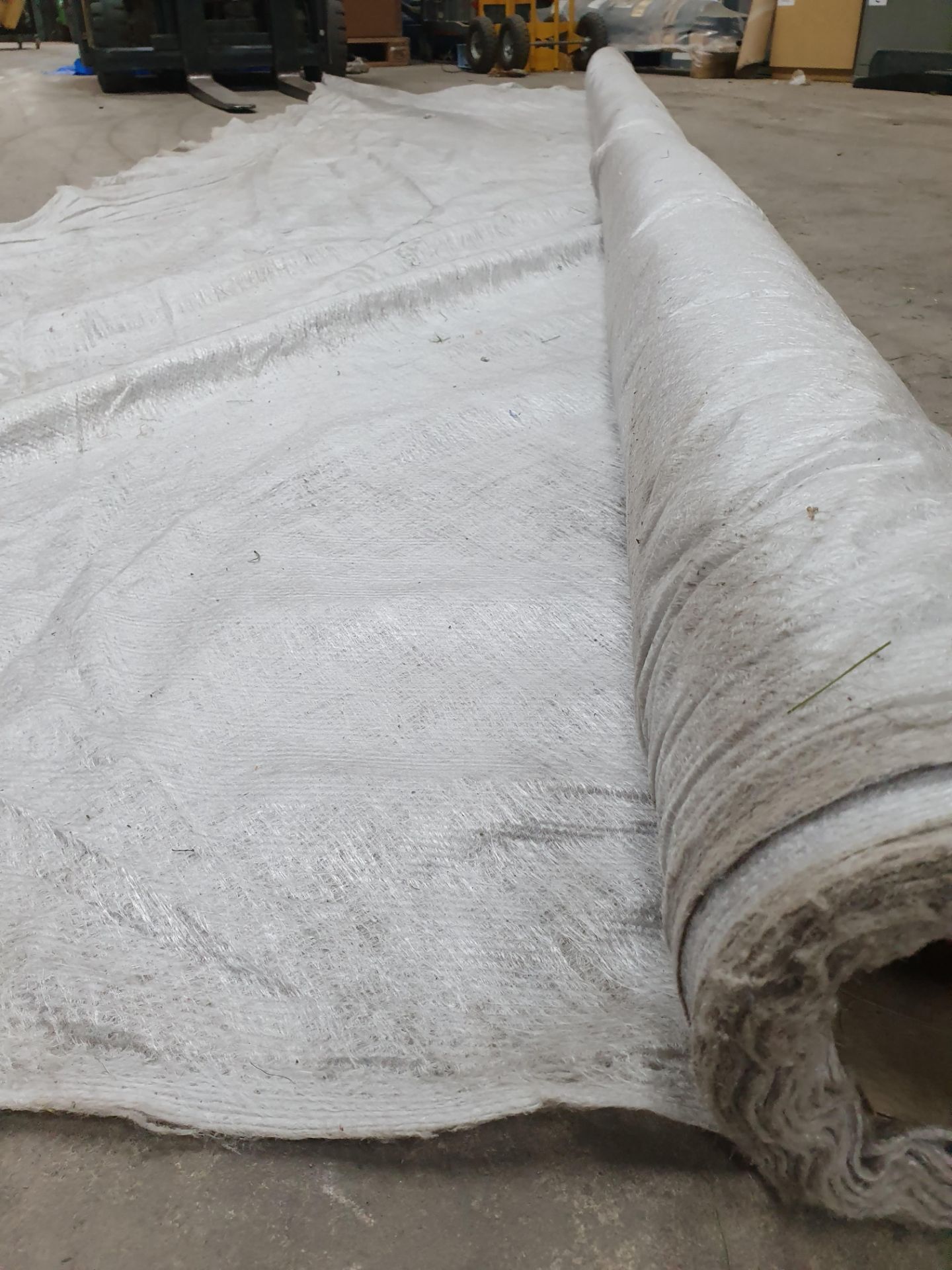 Roll of White Underlay | Approximate size: 4m x 10m