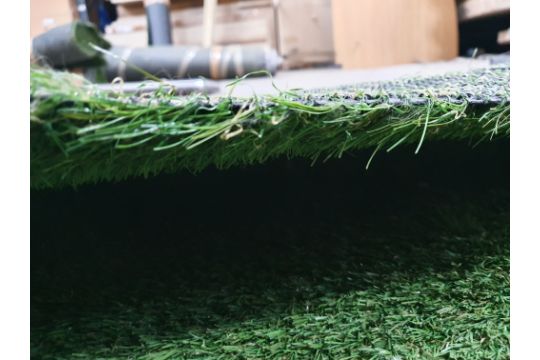 Roll of Green Artificial Grass | Approximate size: 2.3m x 4.5m - Image 2 of 2